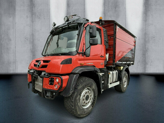 Mercedes-BenzUnimog U 530