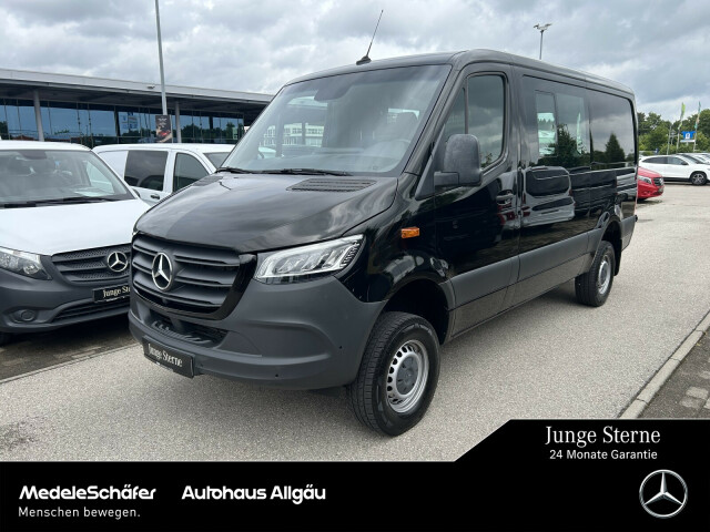 Mercedes-BenzLED 360 AHK DISTRONIC