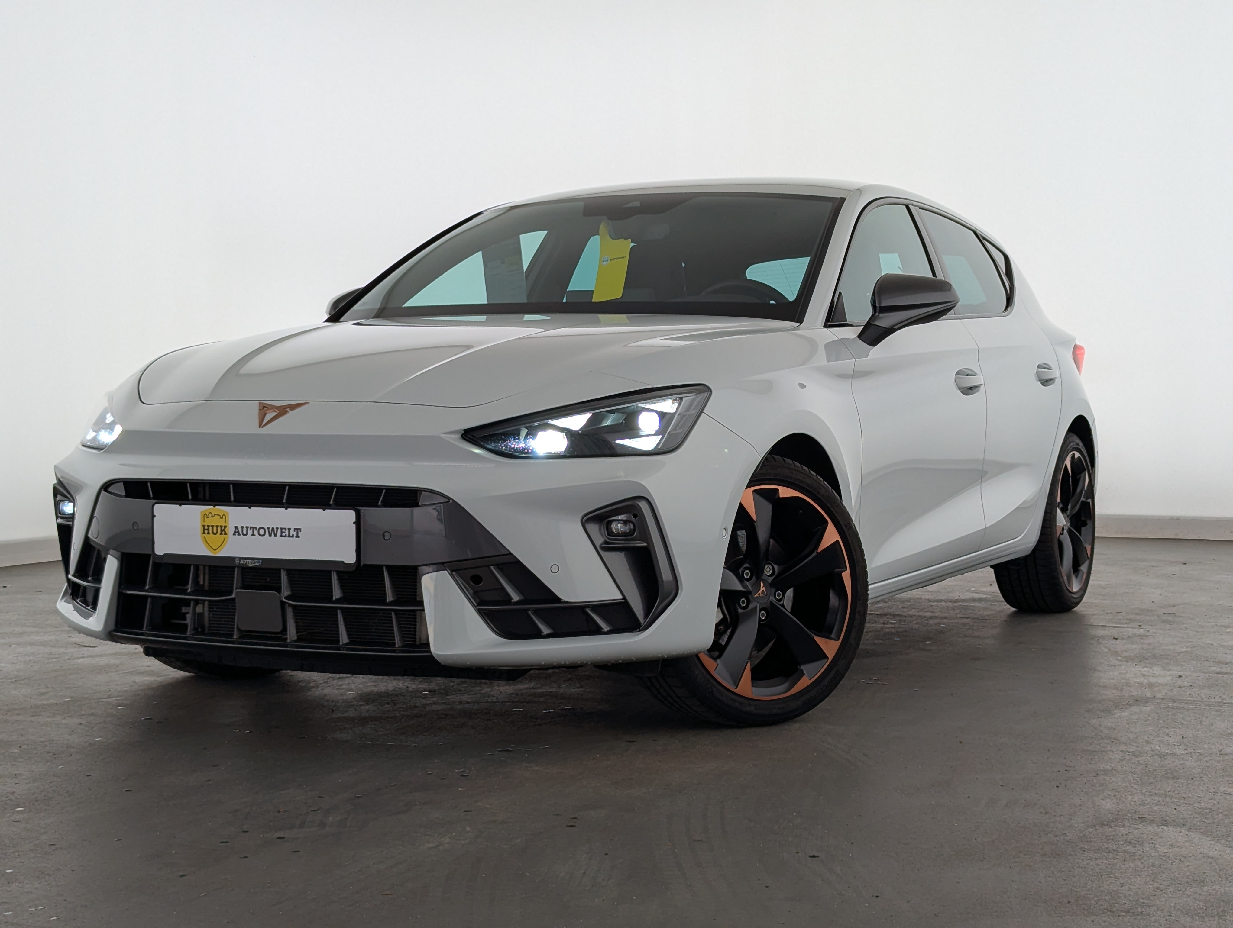 Vehicle image 0