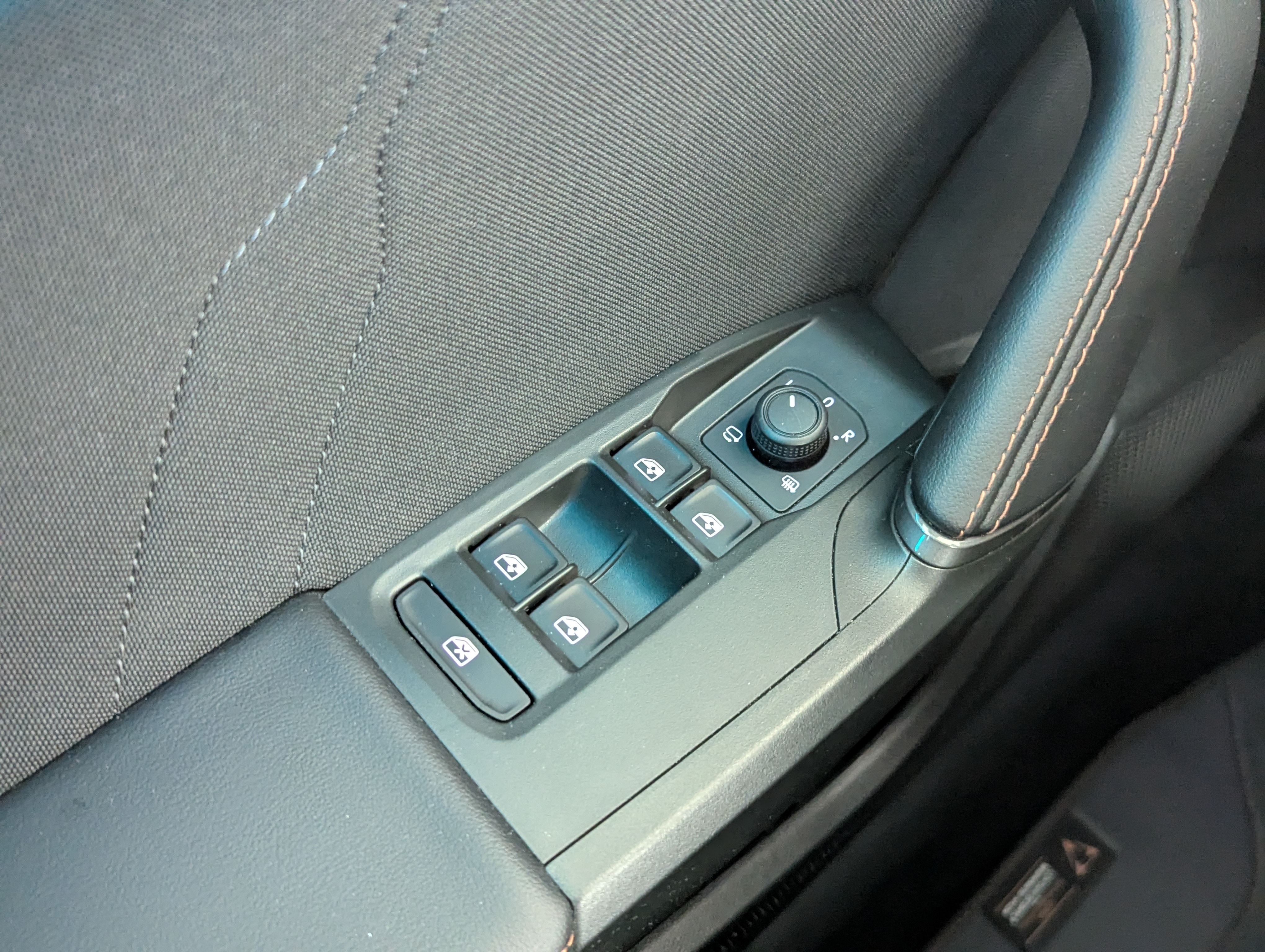 Vehicle image 22