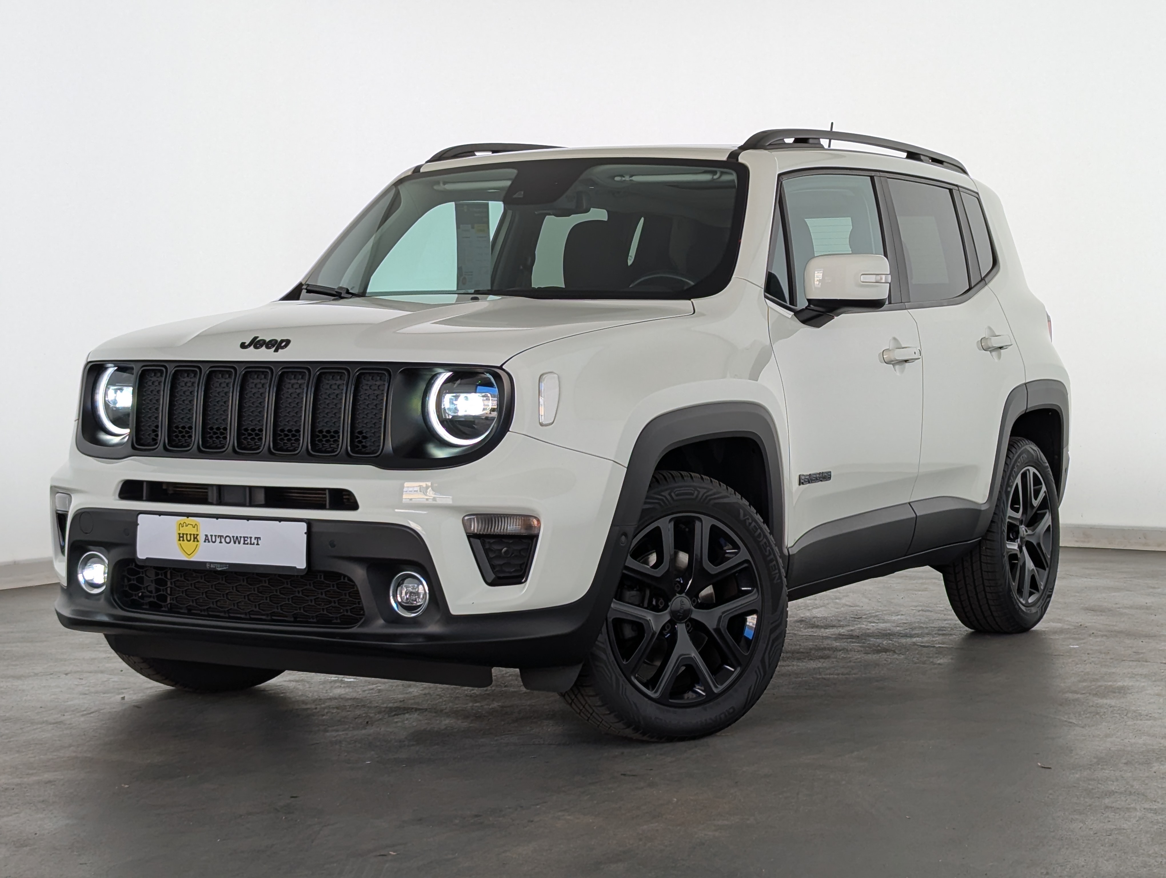 Vehicle image 0