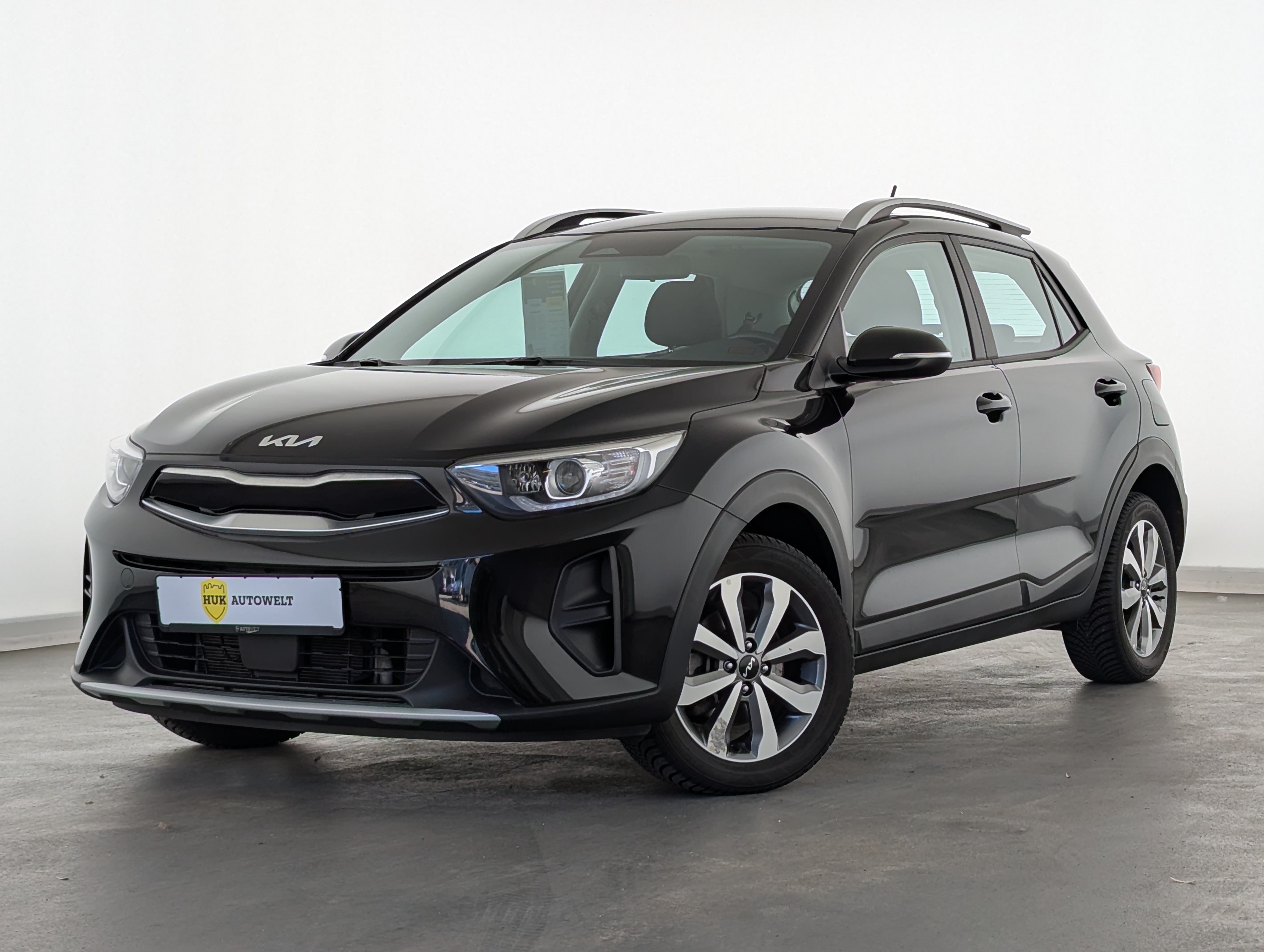 Vehicle image 0