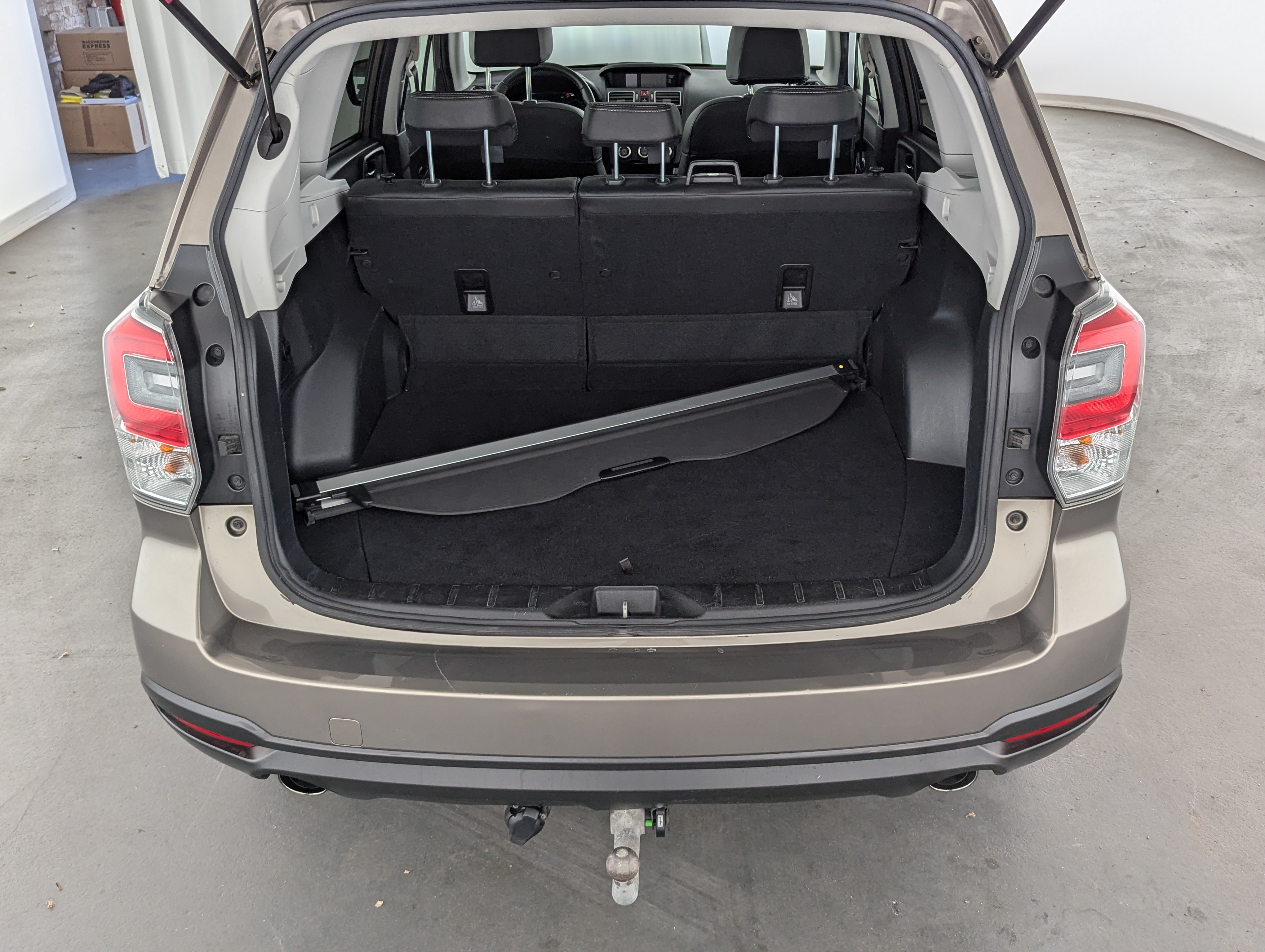 Vehicle image 8