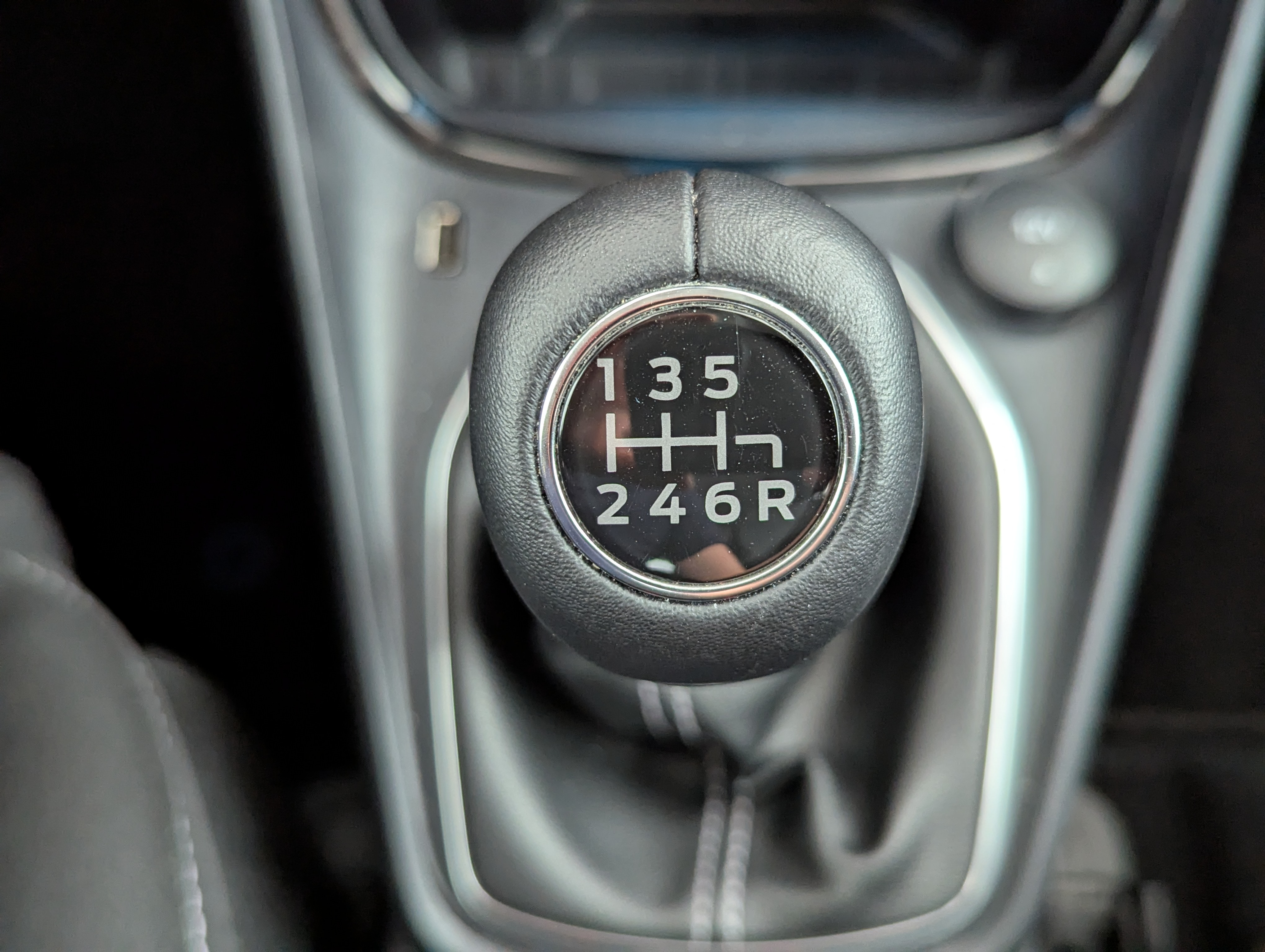 Vehicle image 18