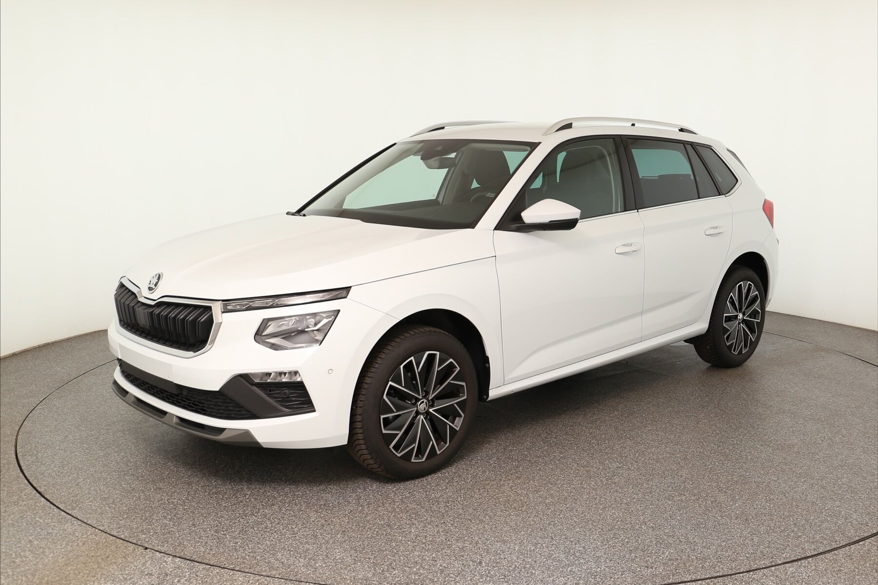 Vehicle image 0
