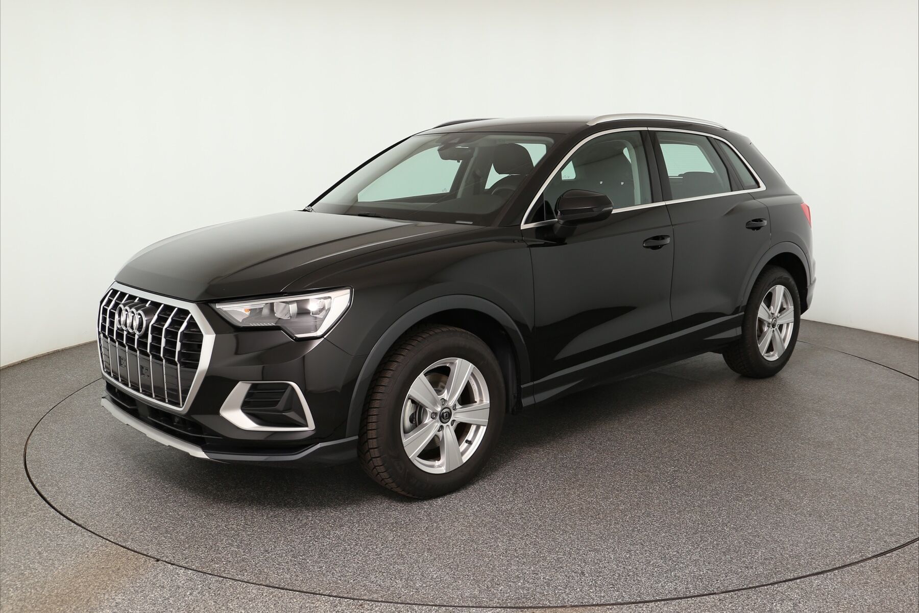 Vehicle image 0