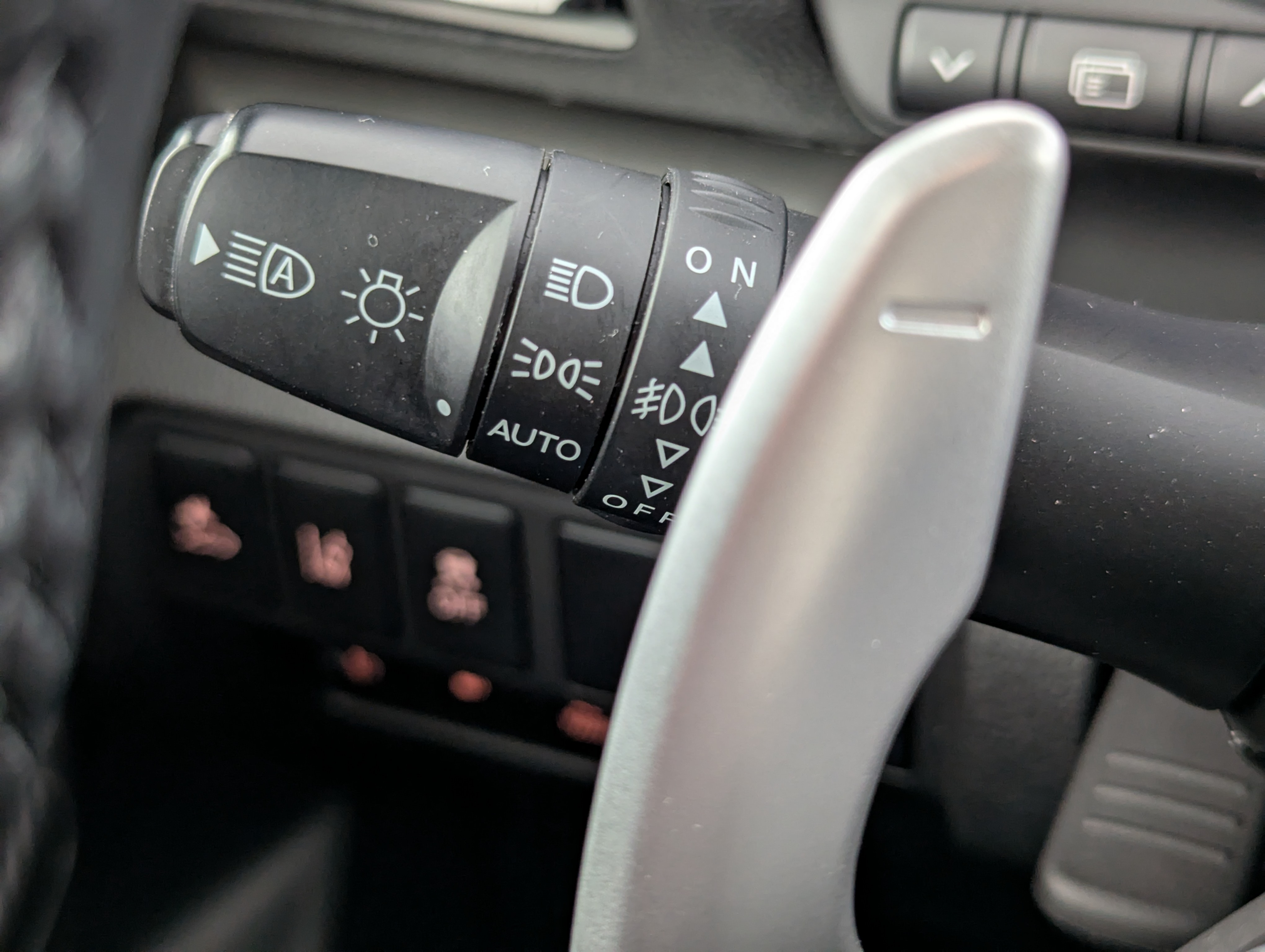 Vehicle image 21
