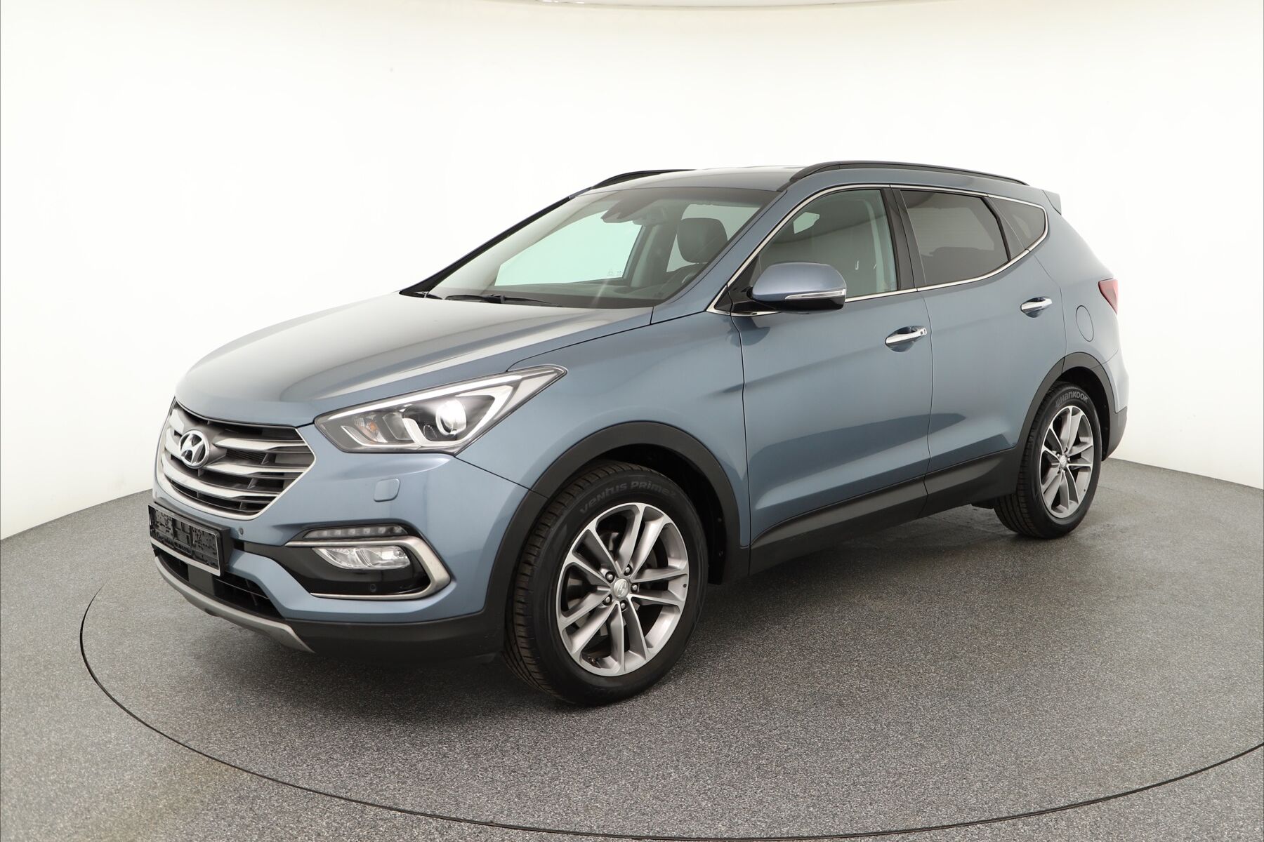 Vehicle image 0