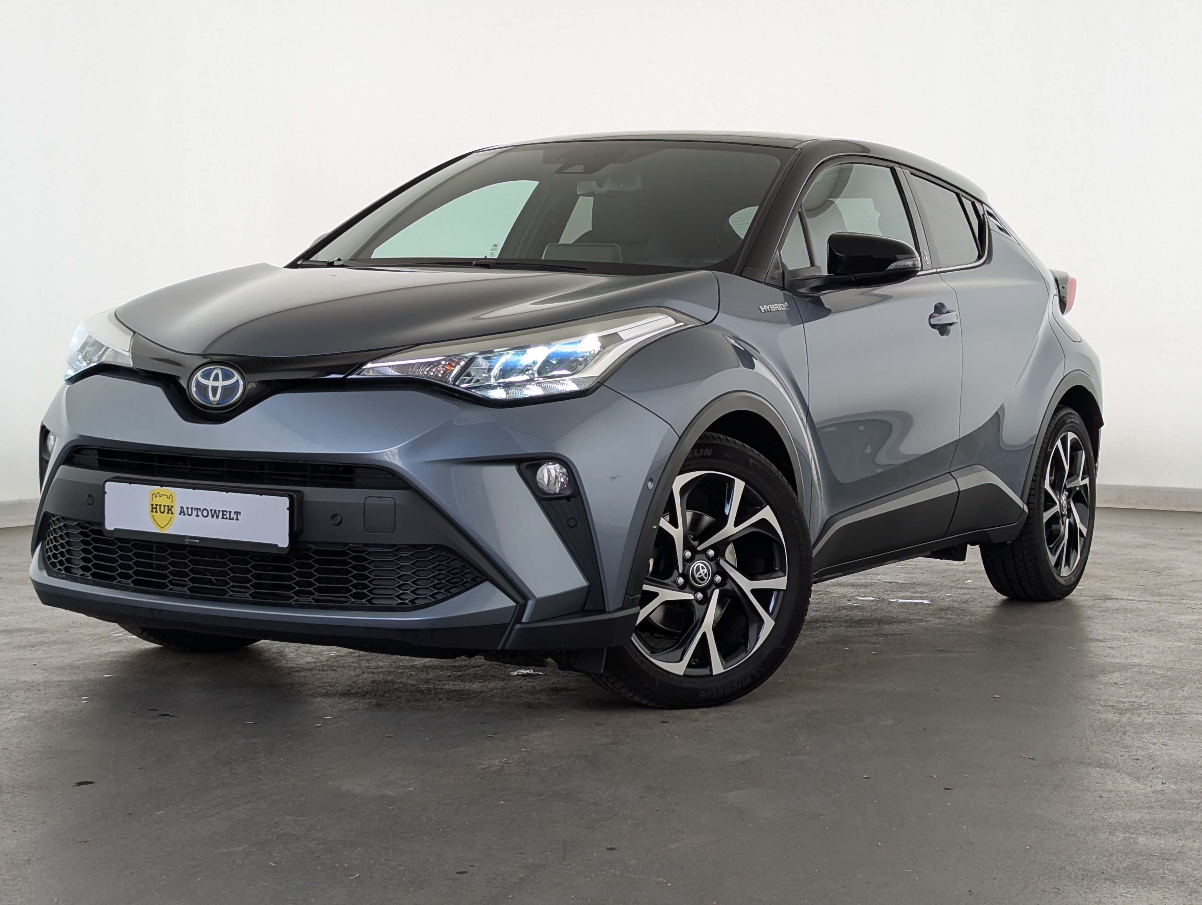 Vehicle image 0