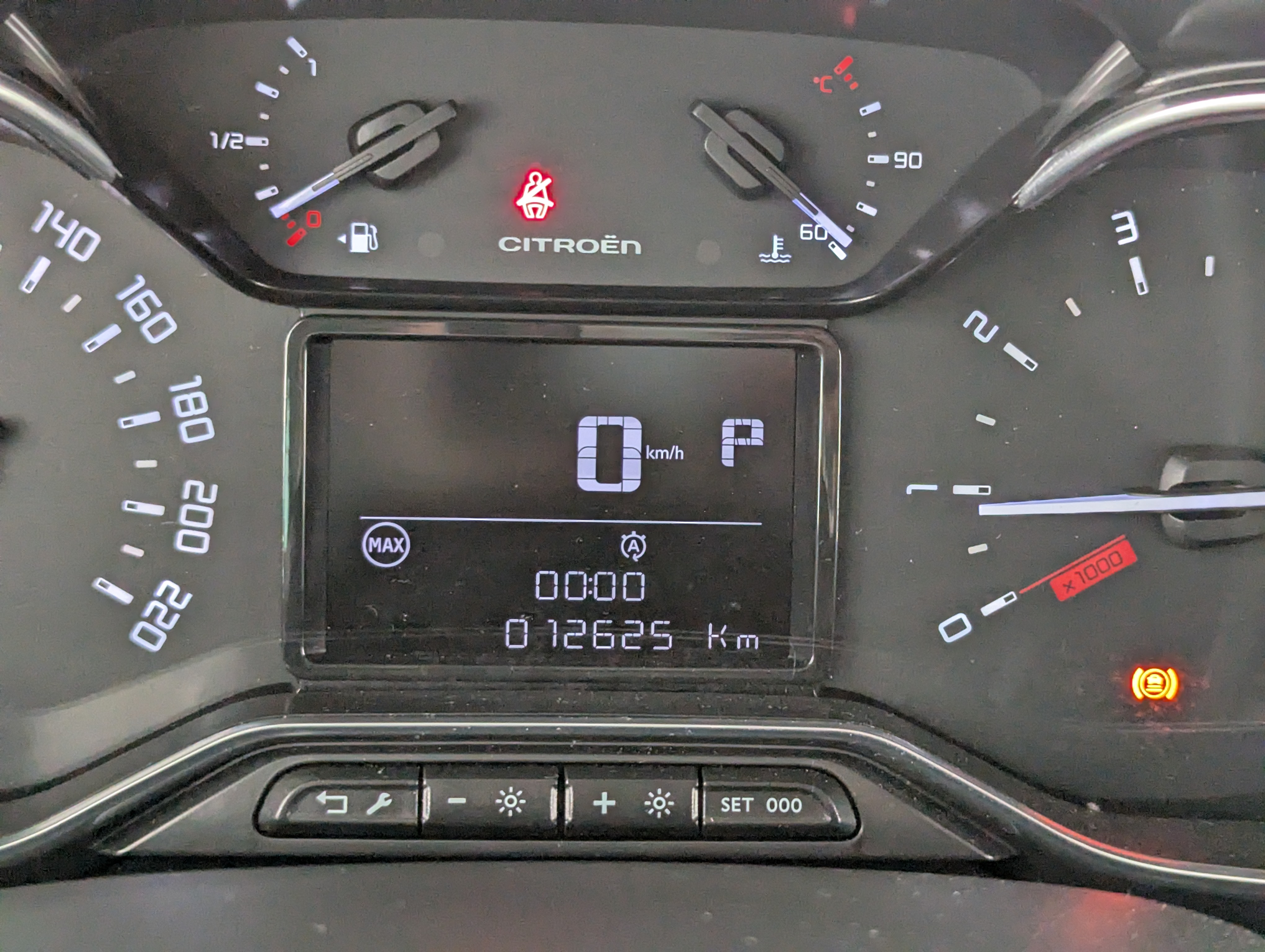 Vehicle image 22