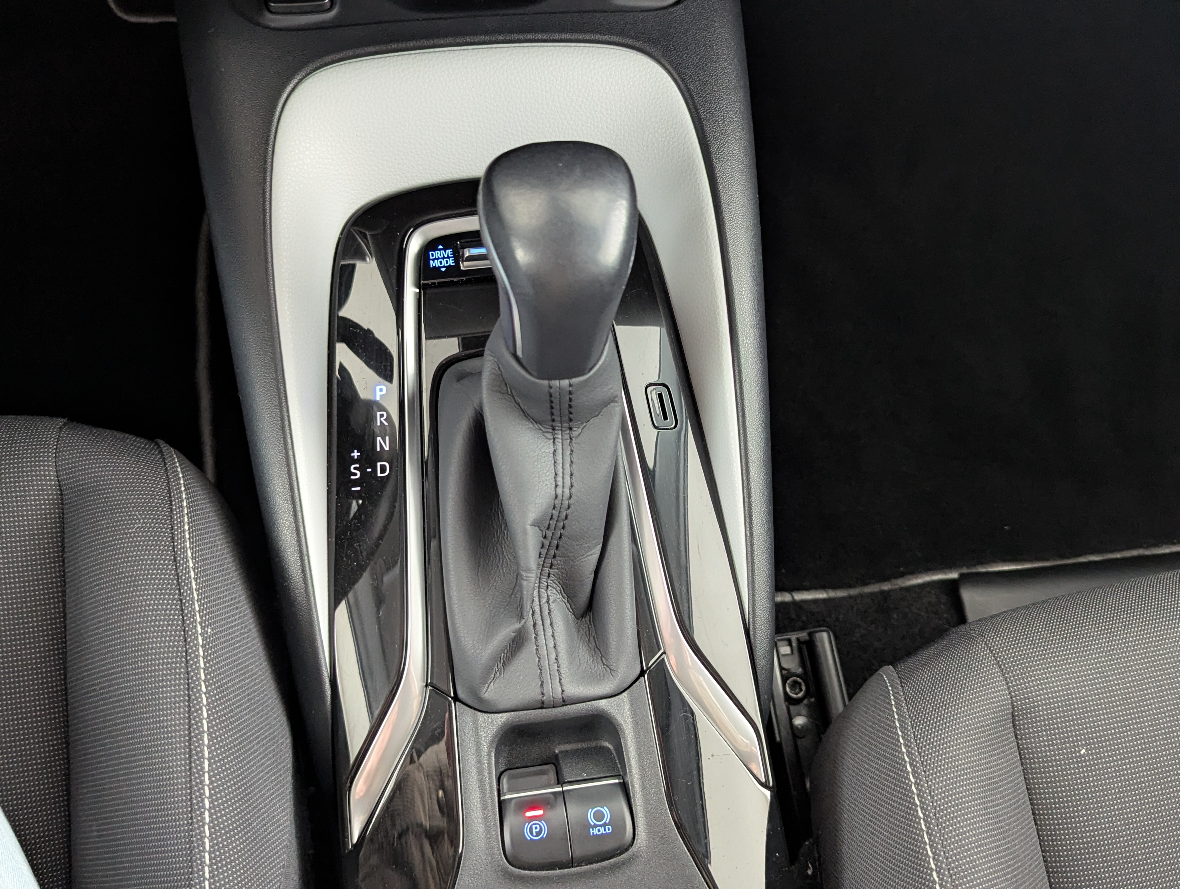 Vehicle image 18