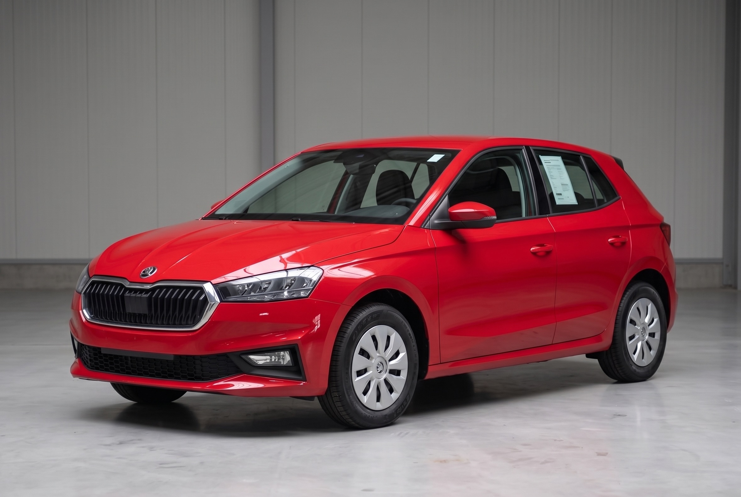 Vehicle image 0