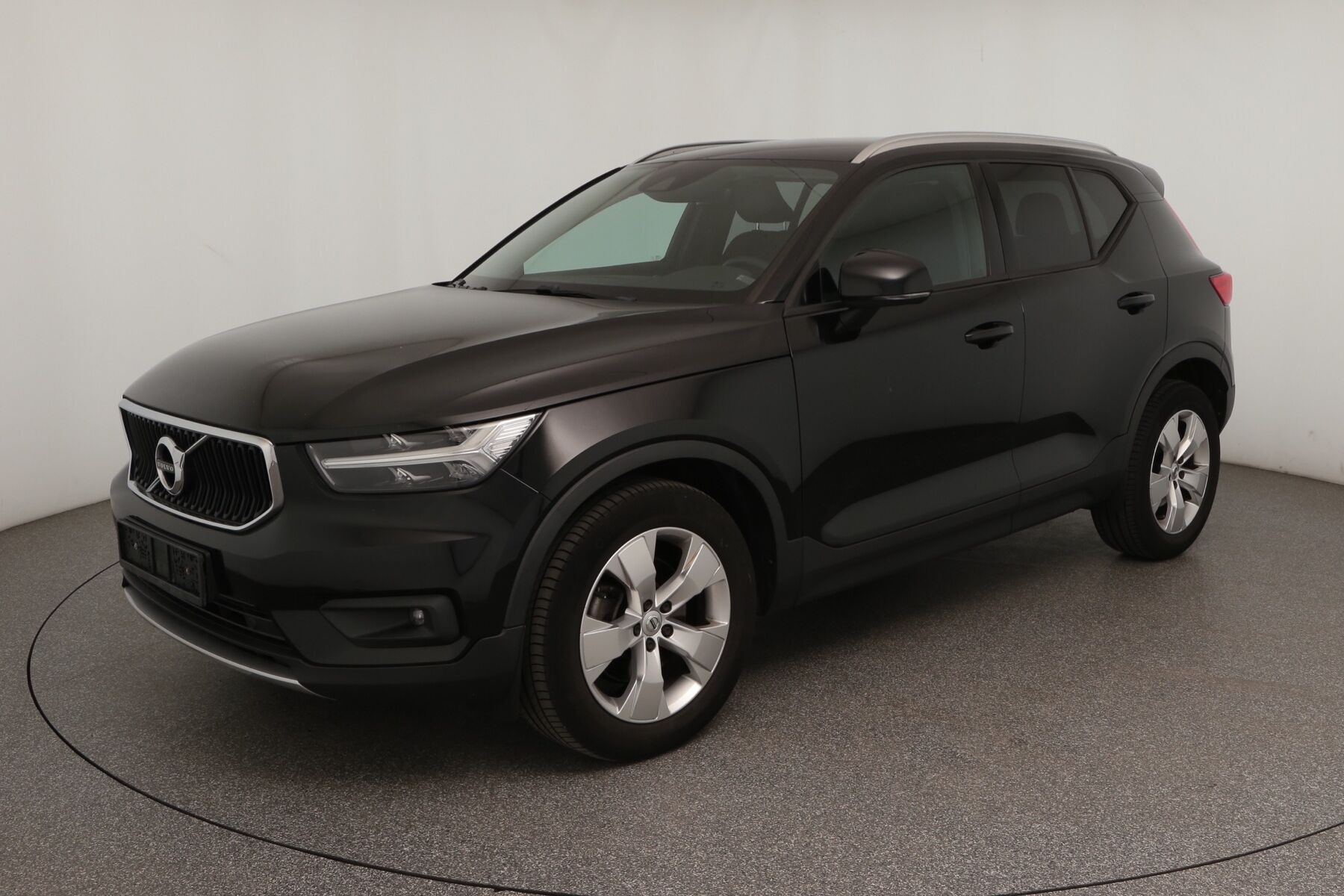 Vehicle image 0