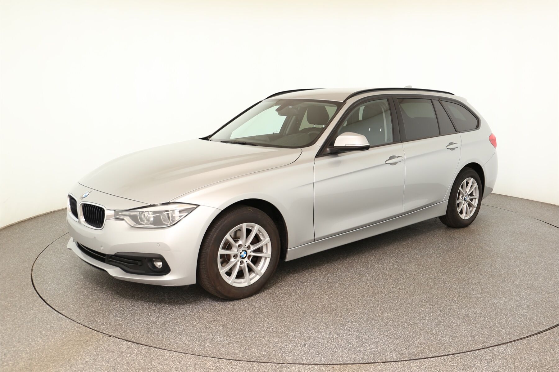 Vehicle image 0