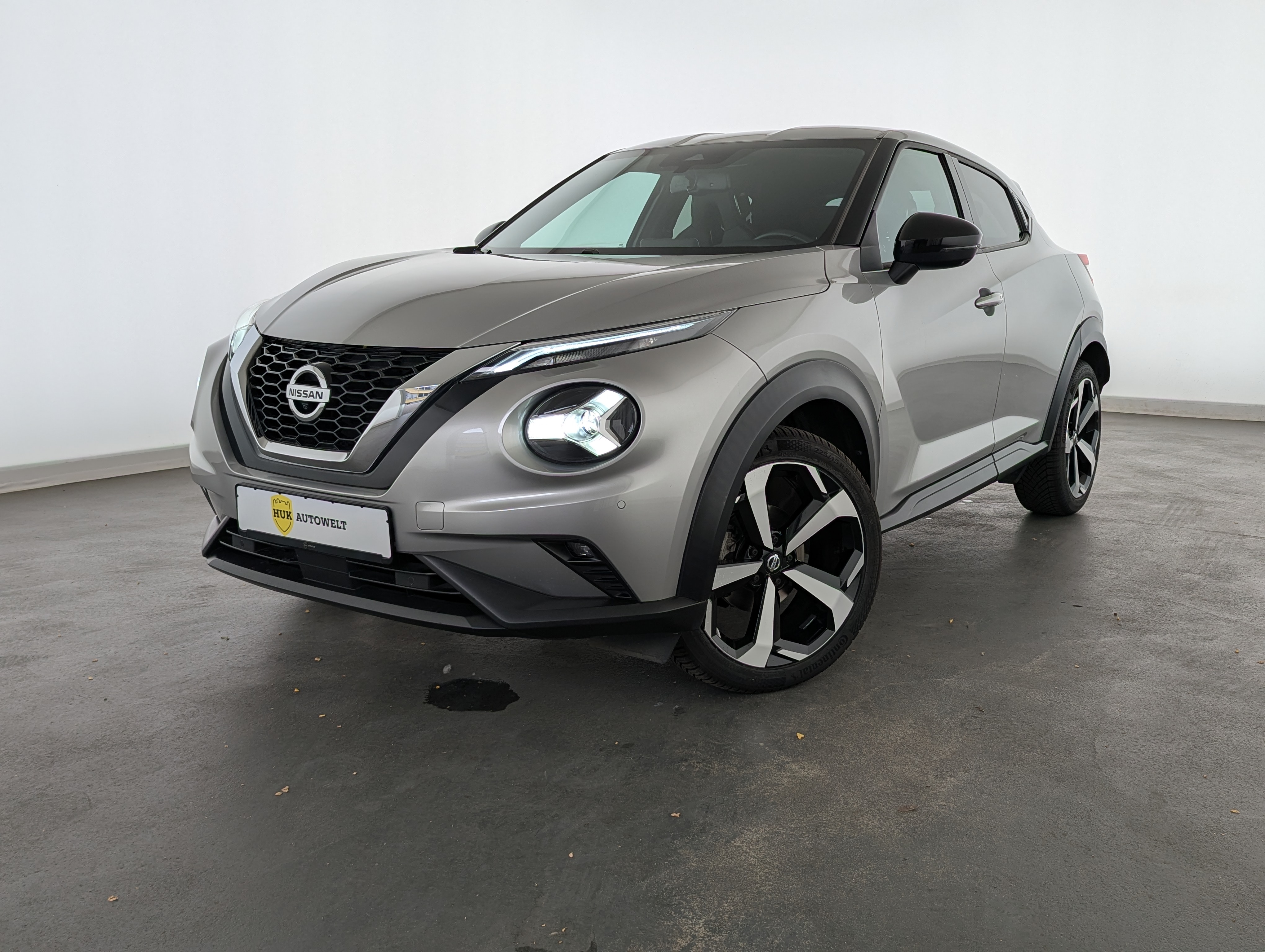 Vehicle image 0