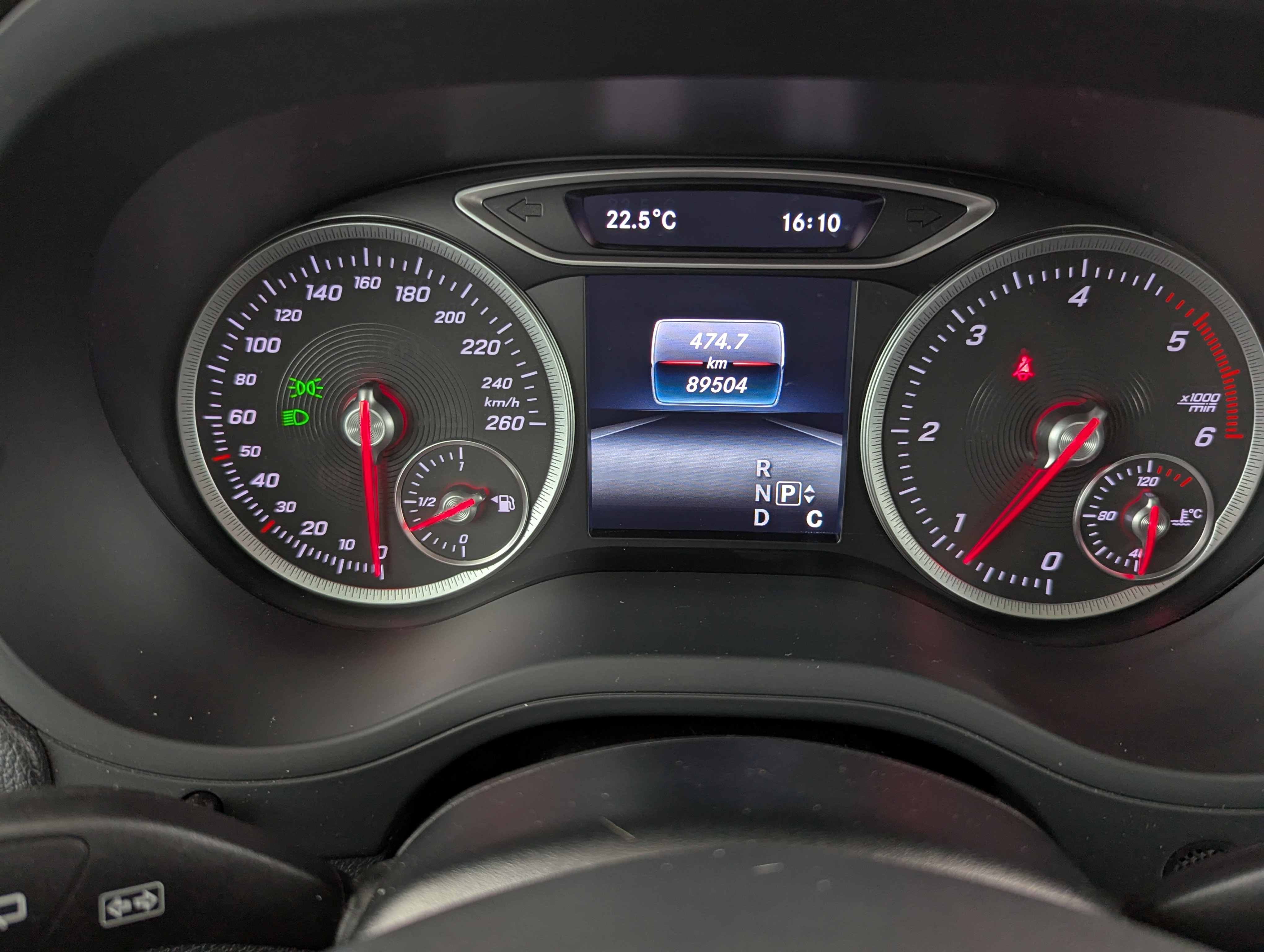 Vehicle image 21