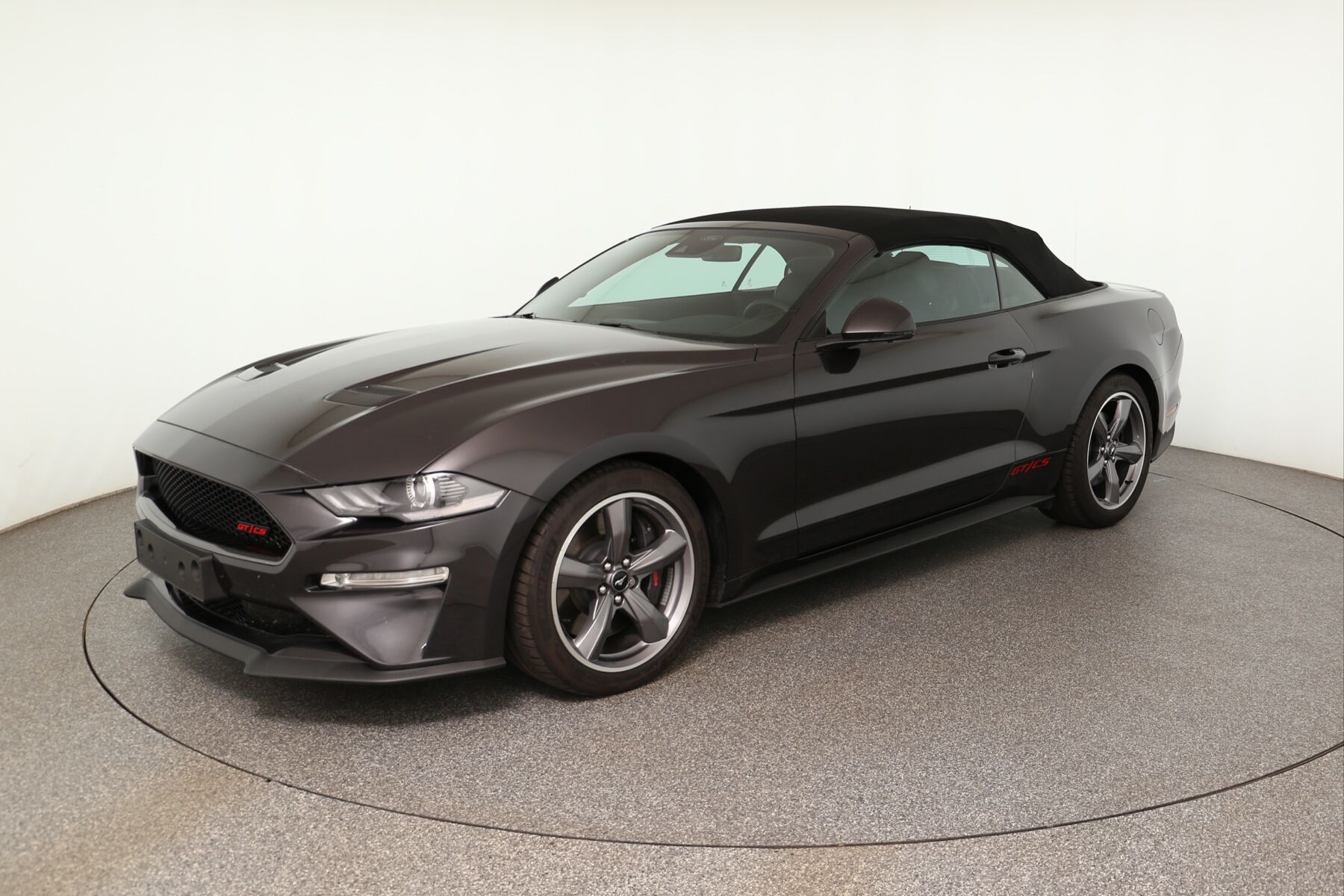 Vehicle image 0