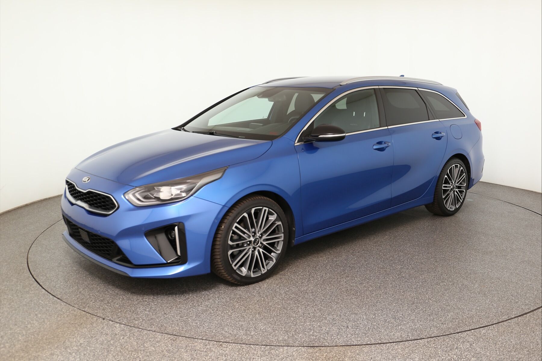 Vehicle image 0