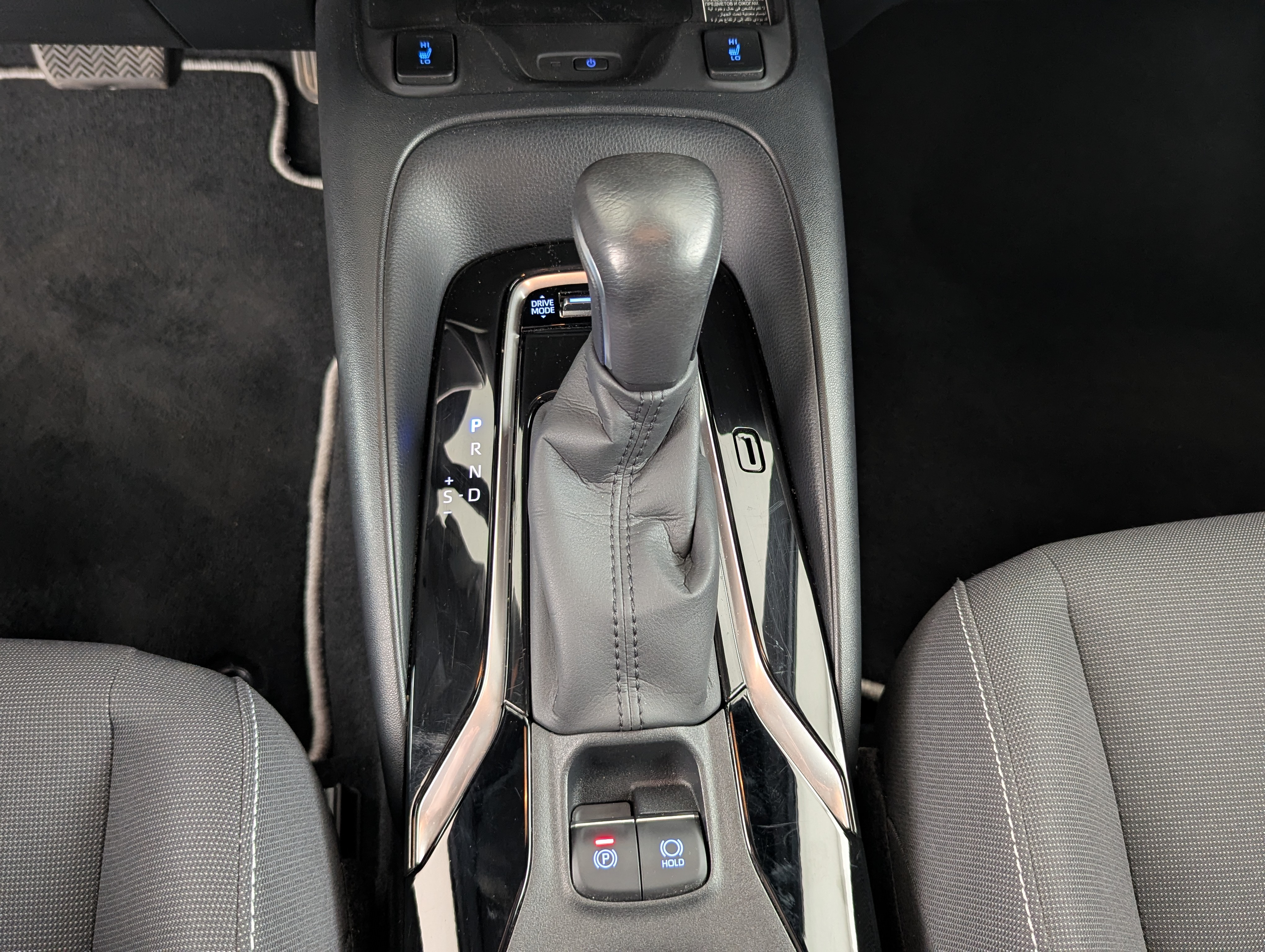 Vehicle image 18