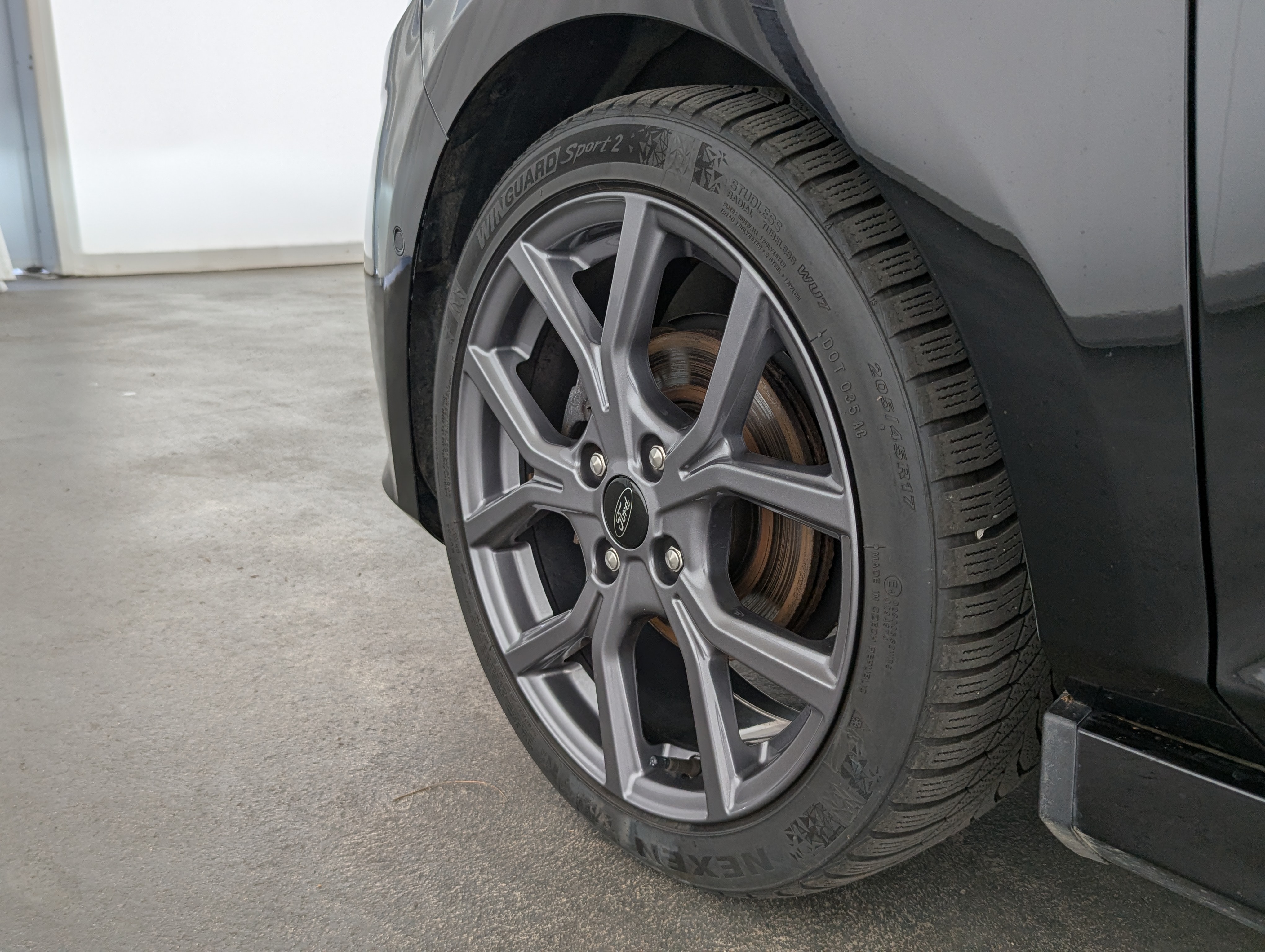 Vehicle image 7