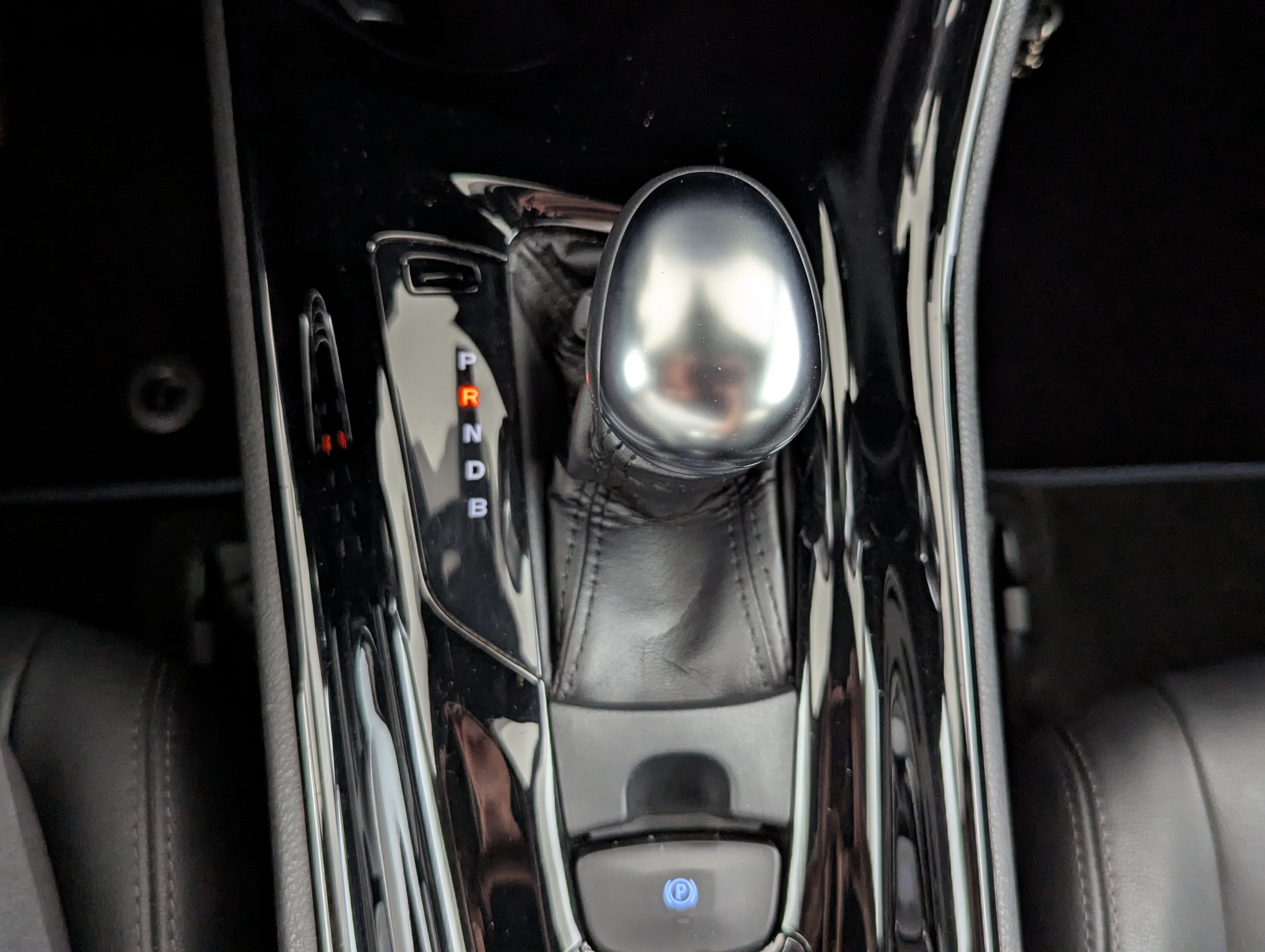 Vehicle image 18