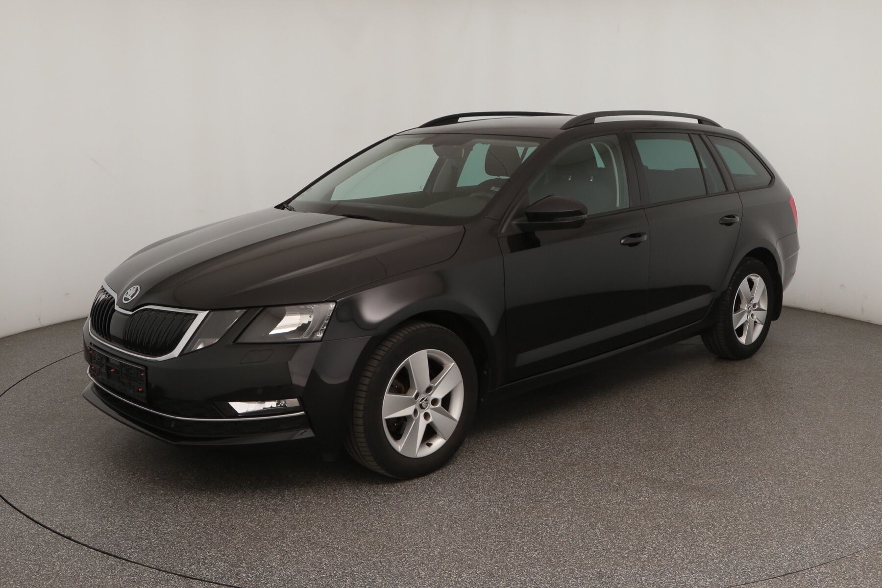 Vehicle image 0