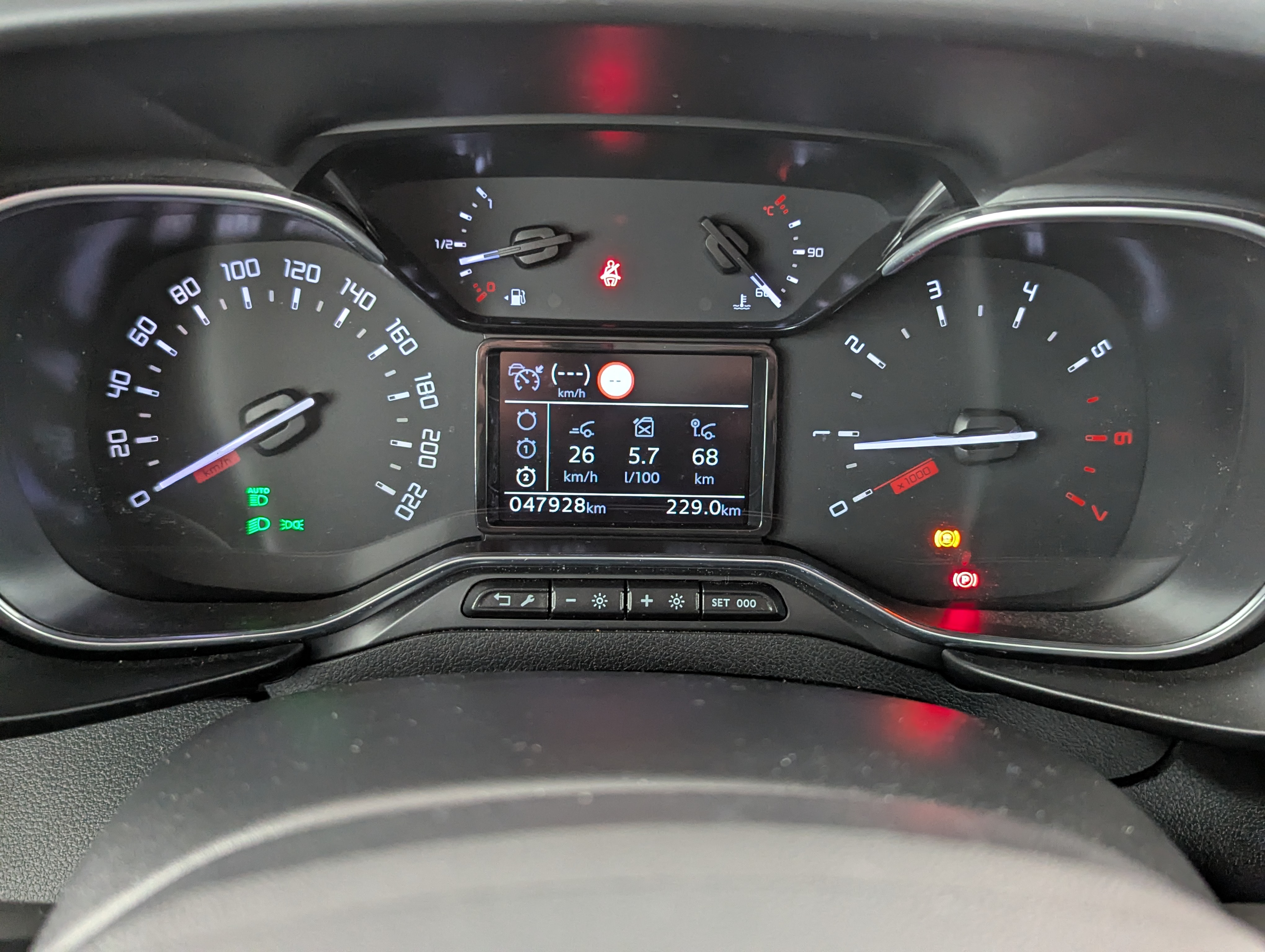 Vehicle image 21