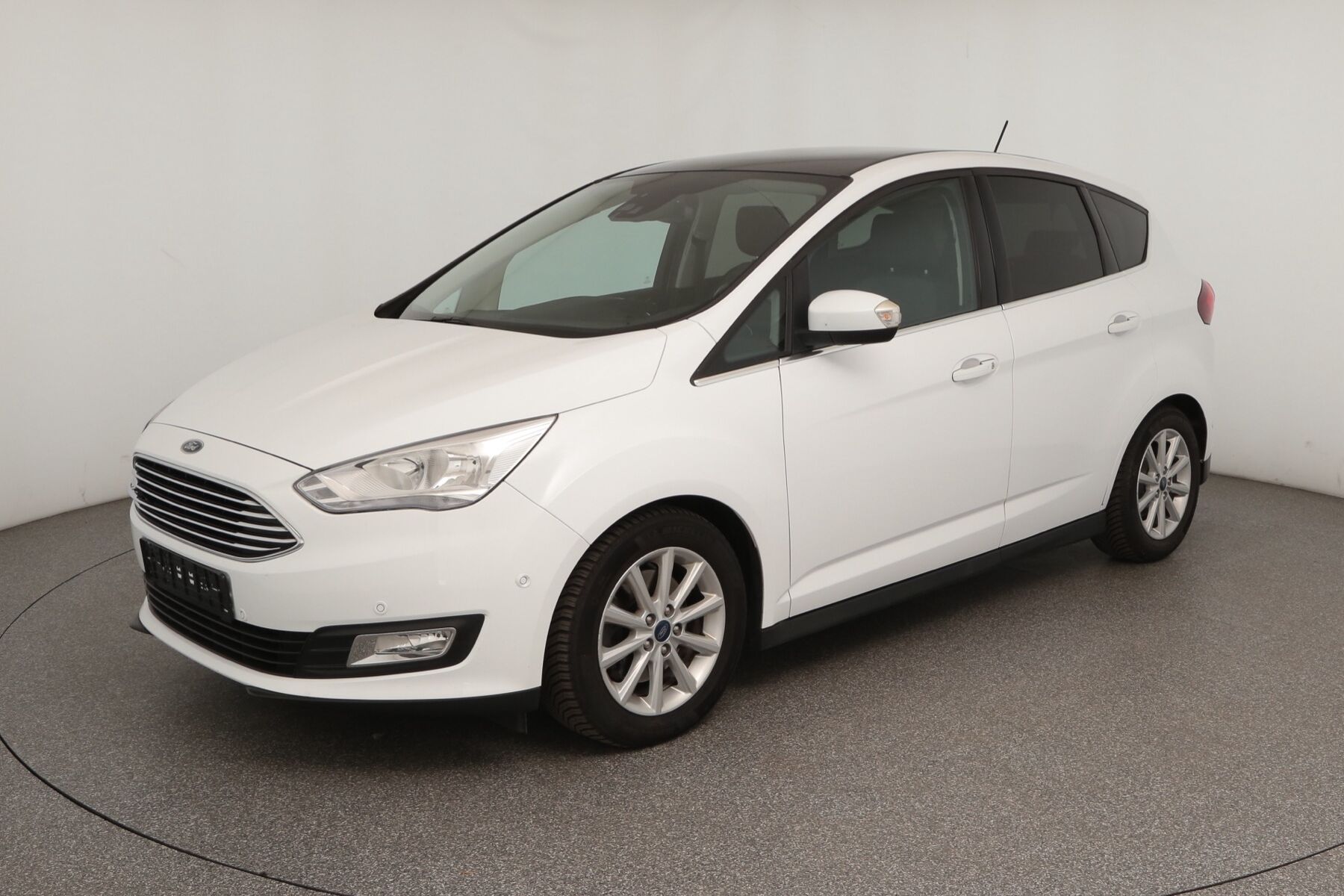Vehicle image 0