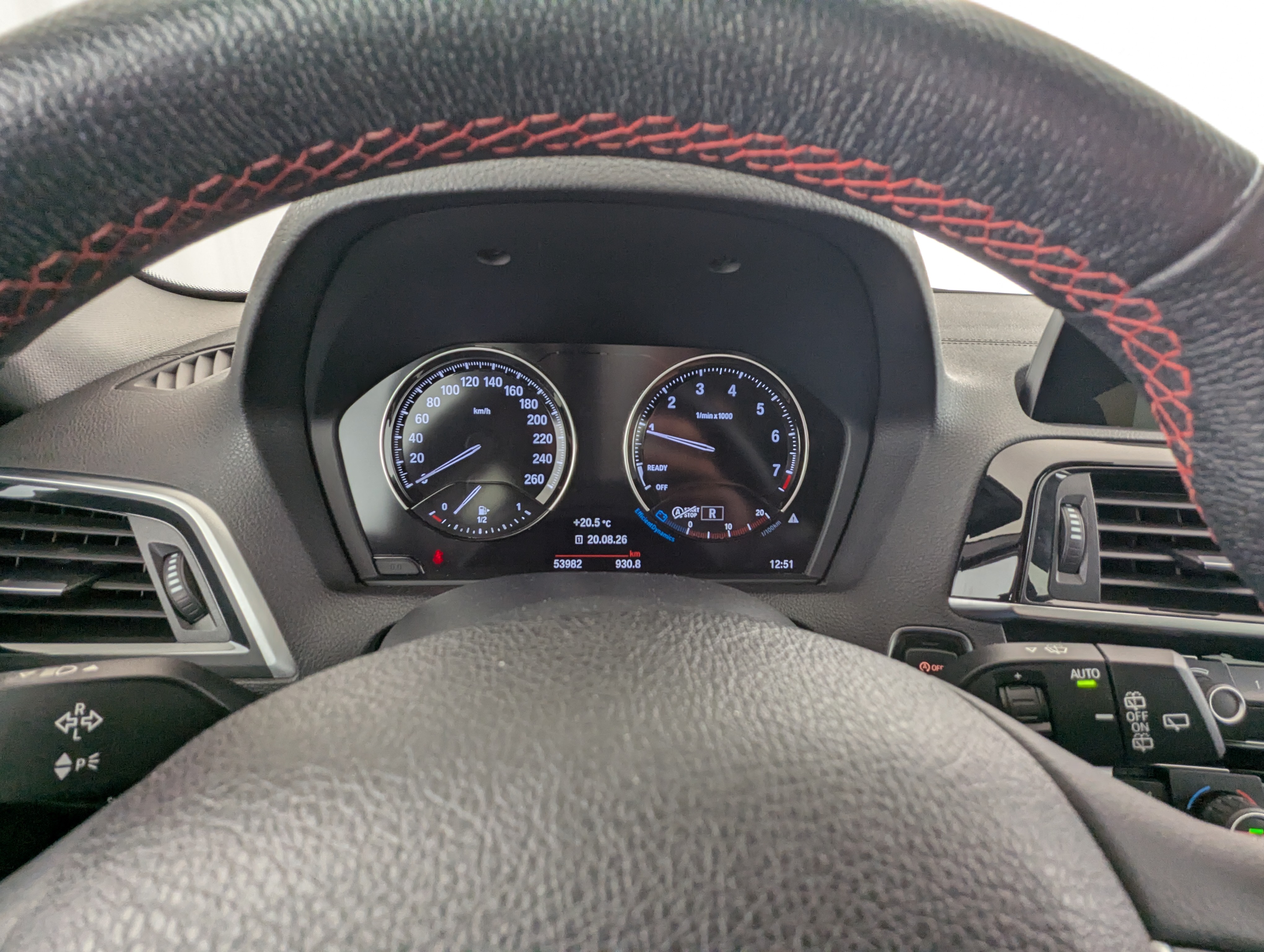 Vehicle image 20