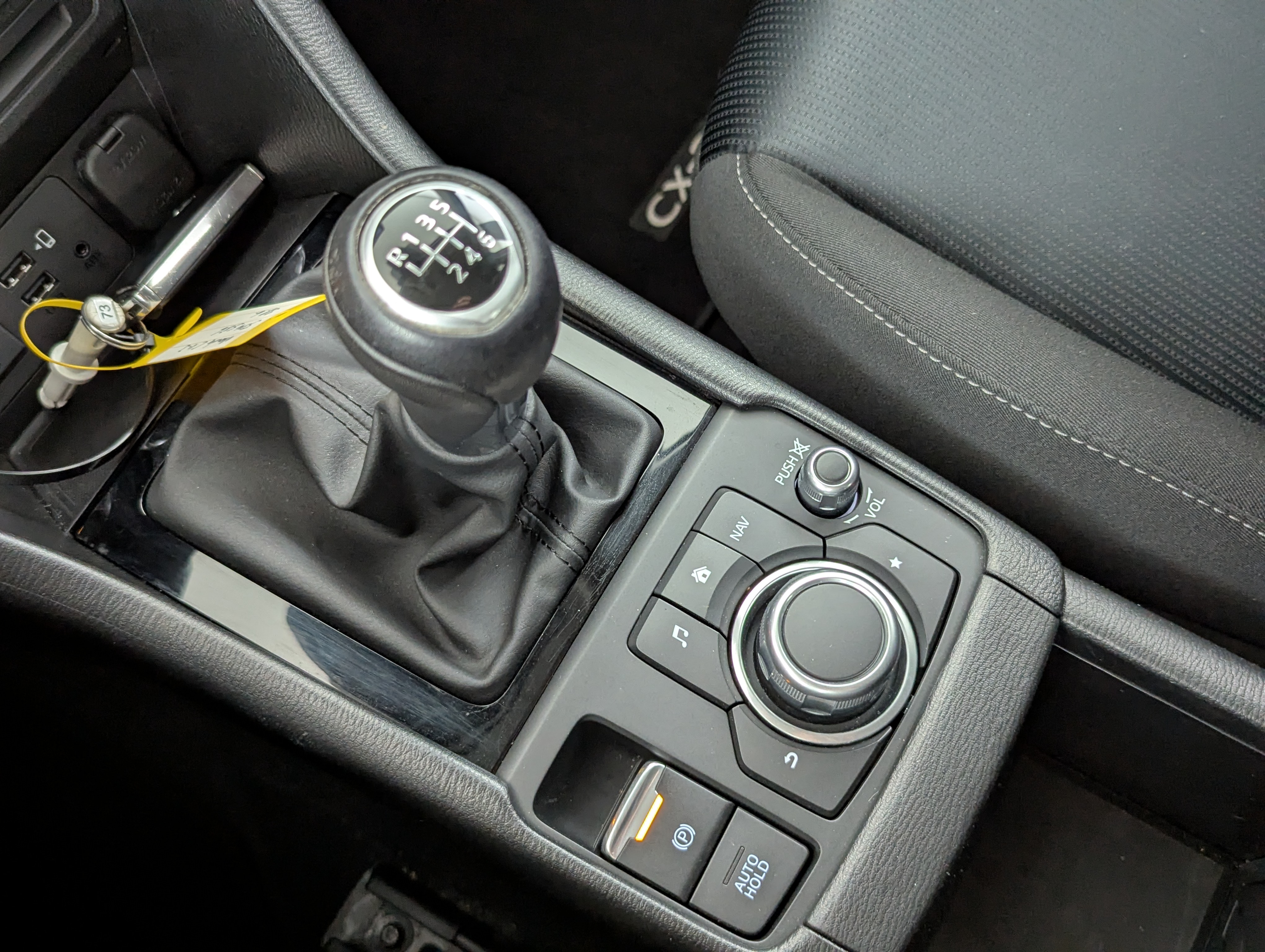 Vehicle image 18