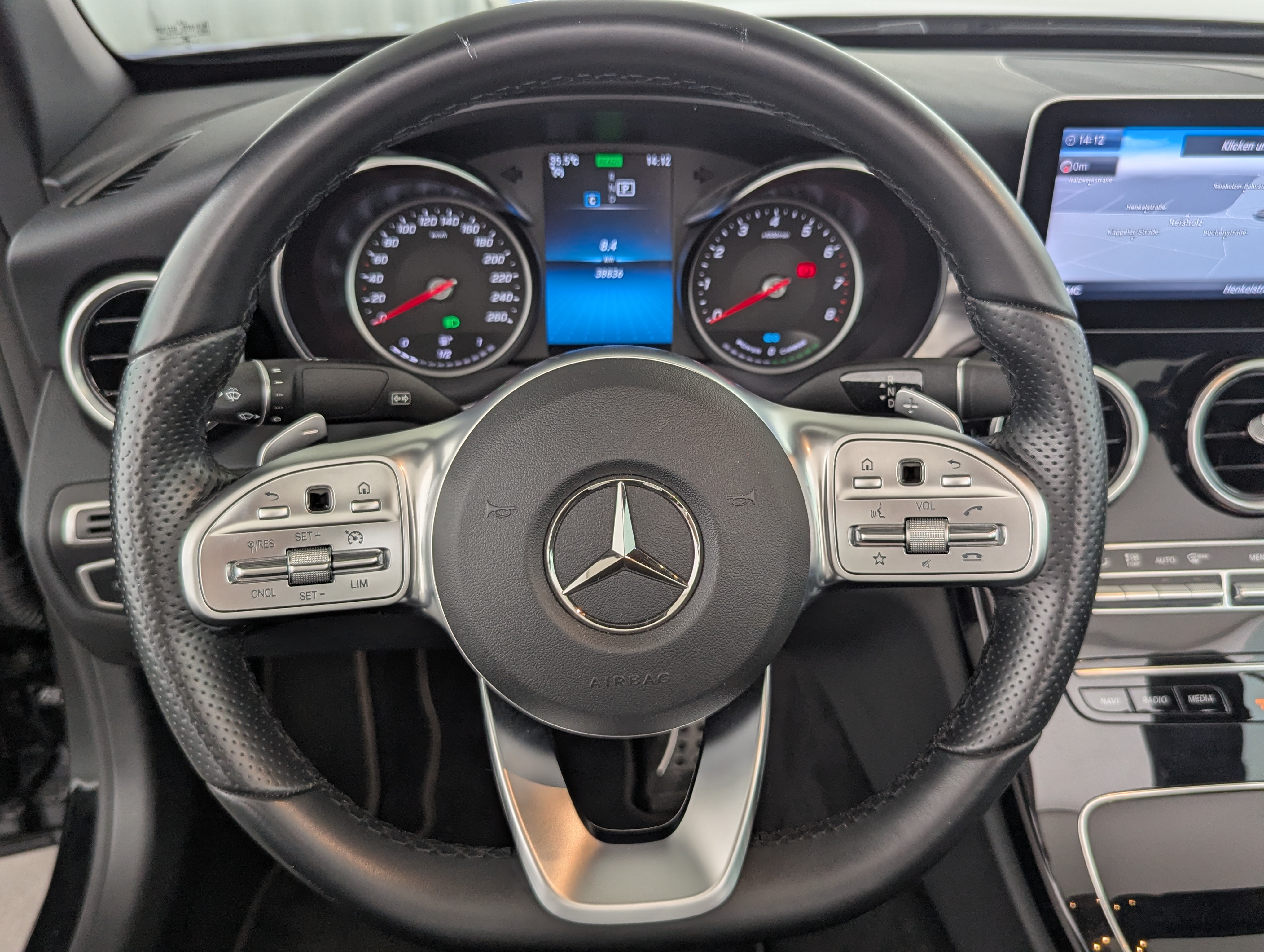 Vehicle image 21