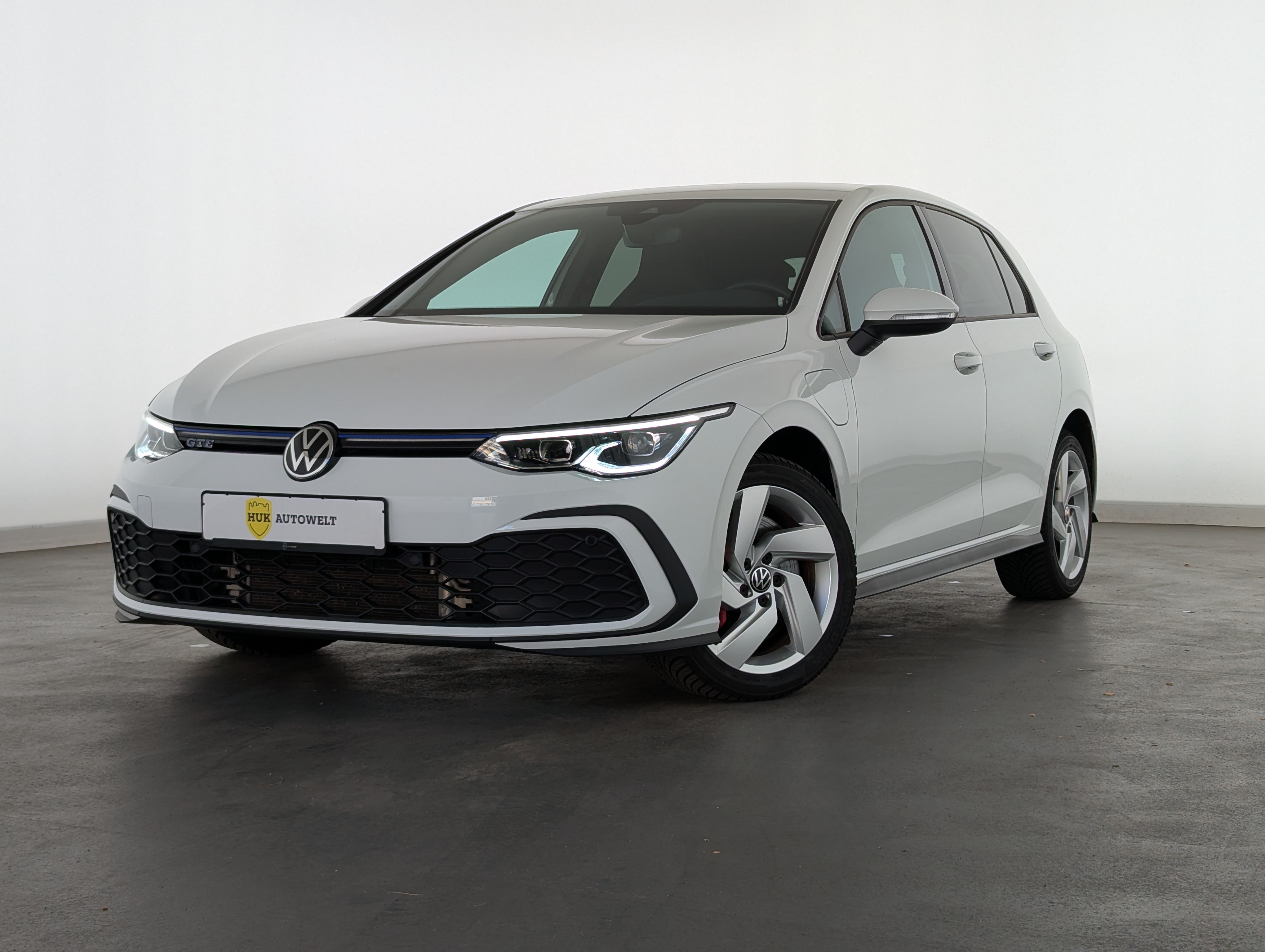 Vehicle image 0