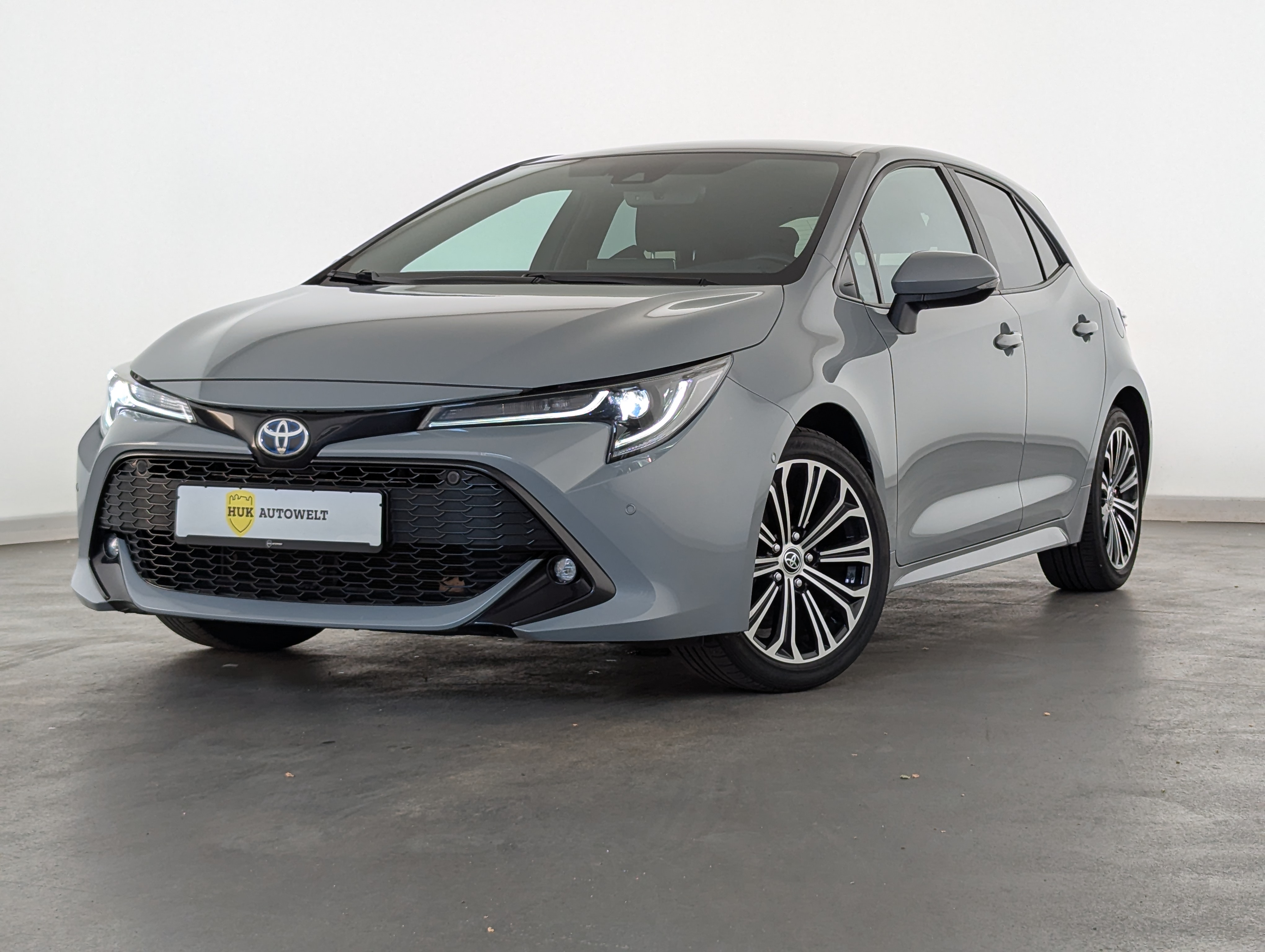 Vehicle image 0