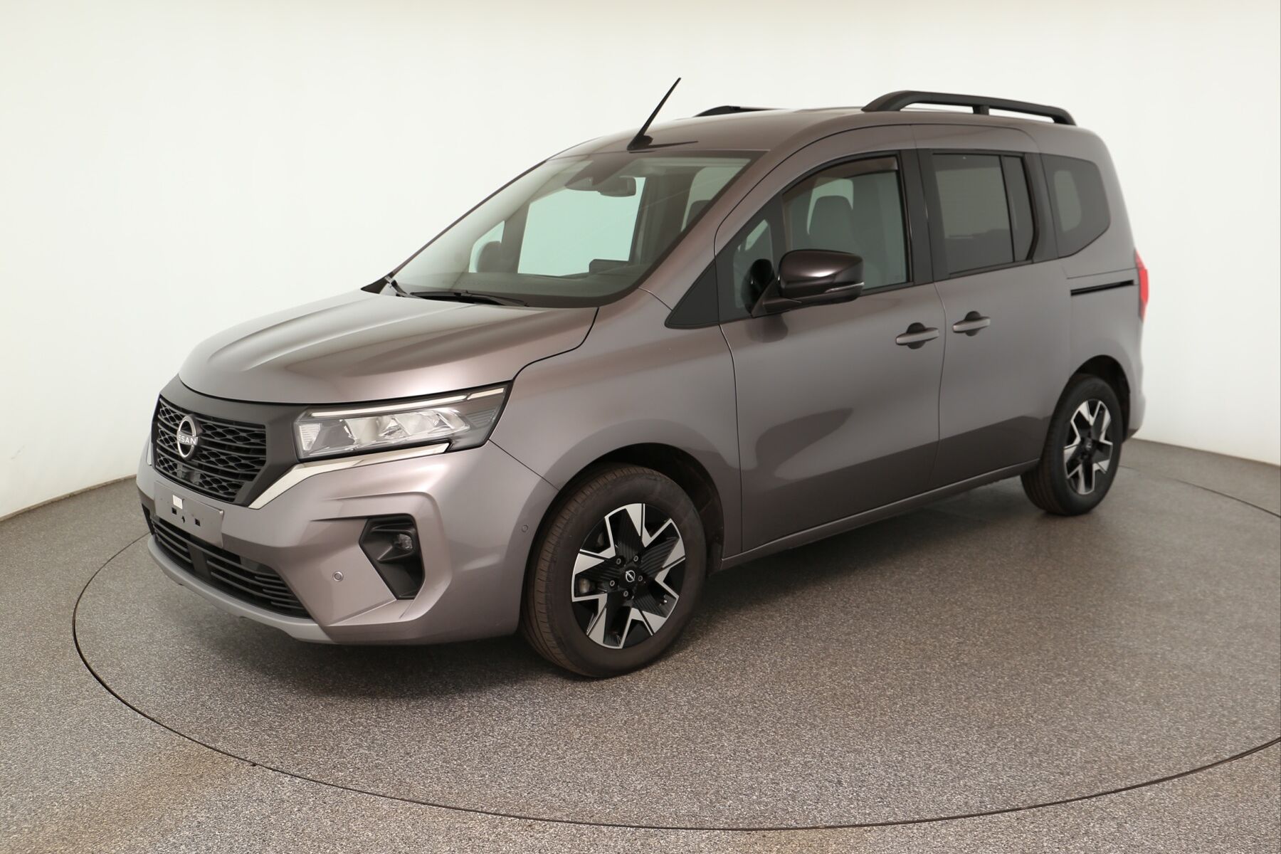 Vehicle image 0