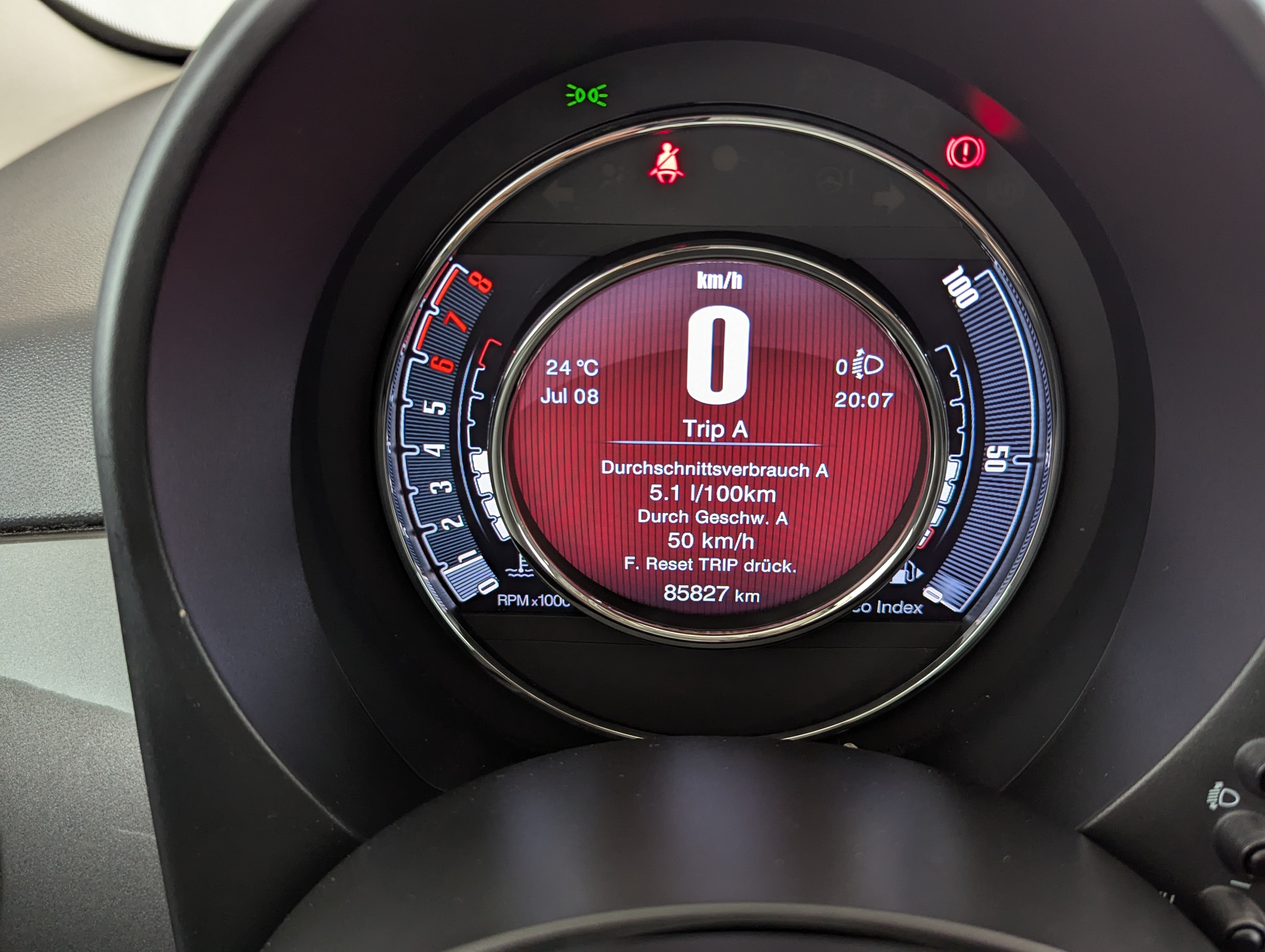 Vehicle image 21