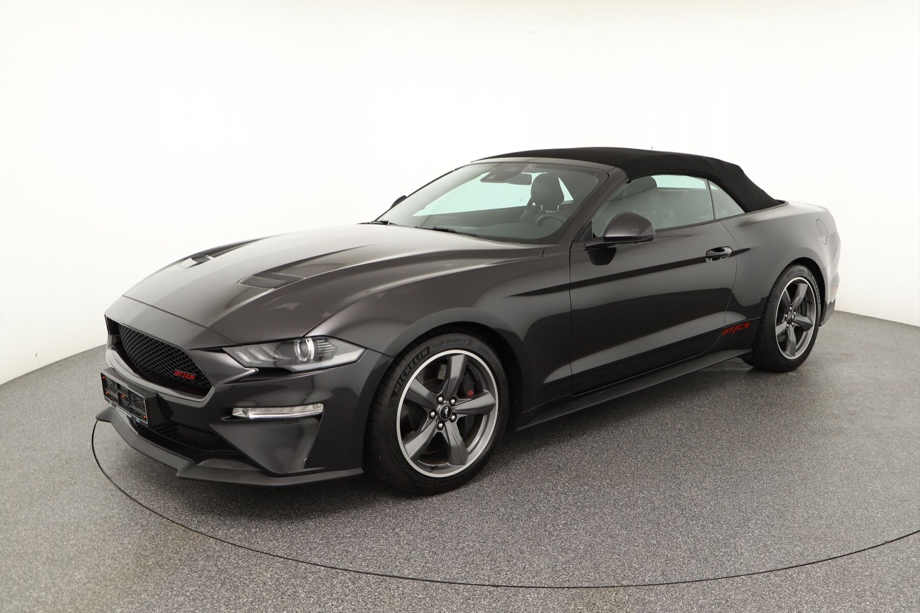 Vehicle image 0