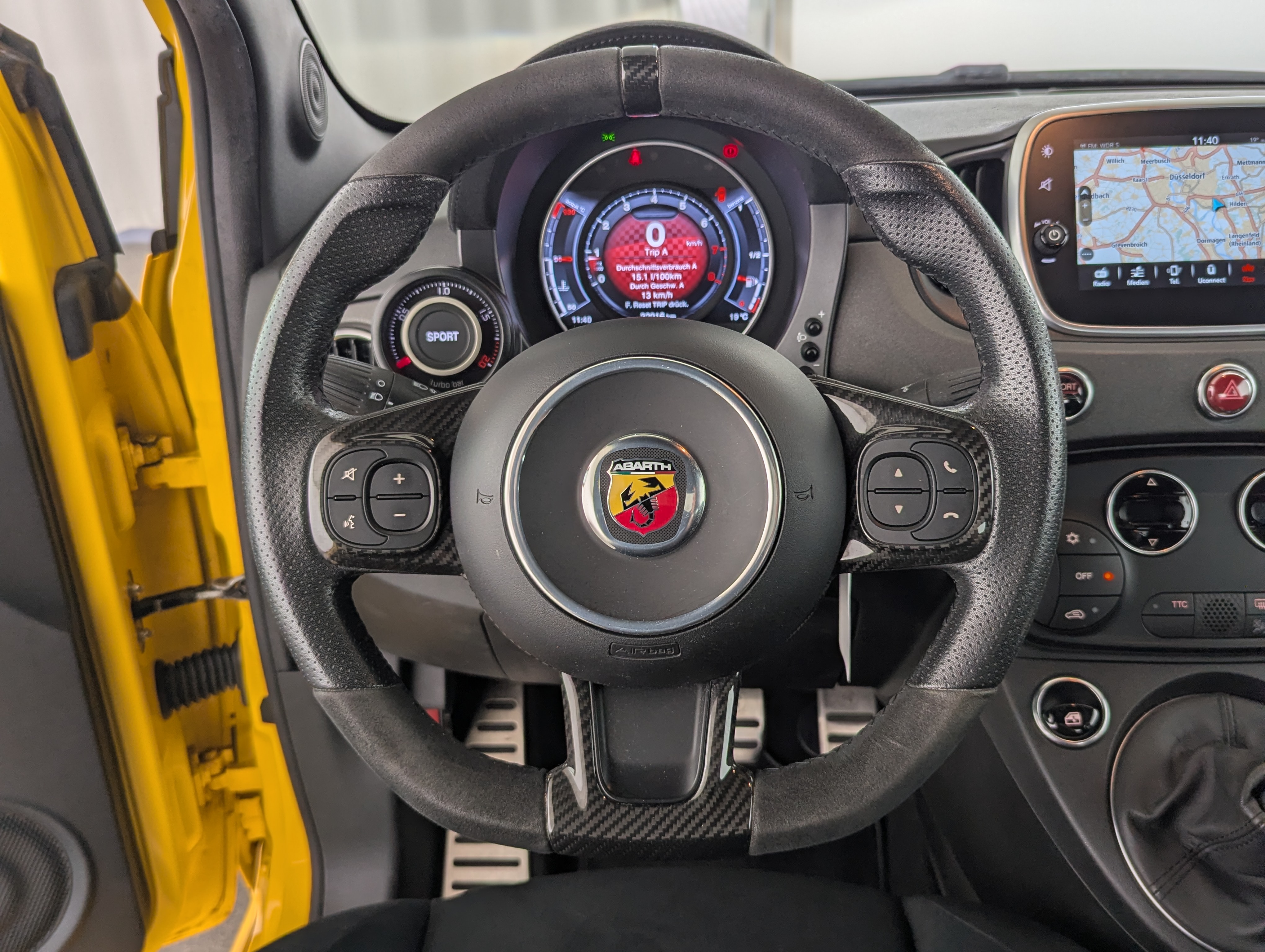 Vehicle image 14