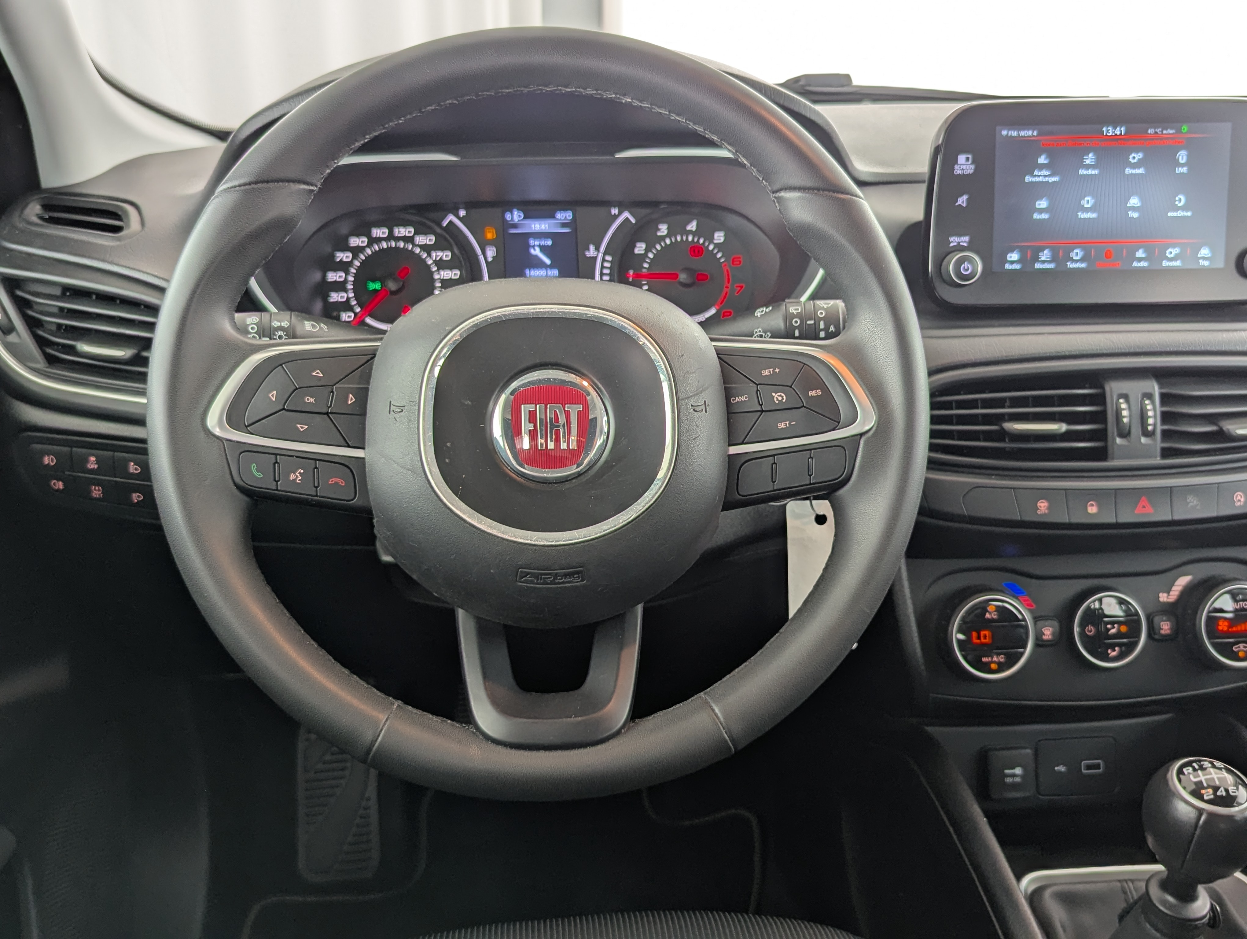 Vehicle image 14