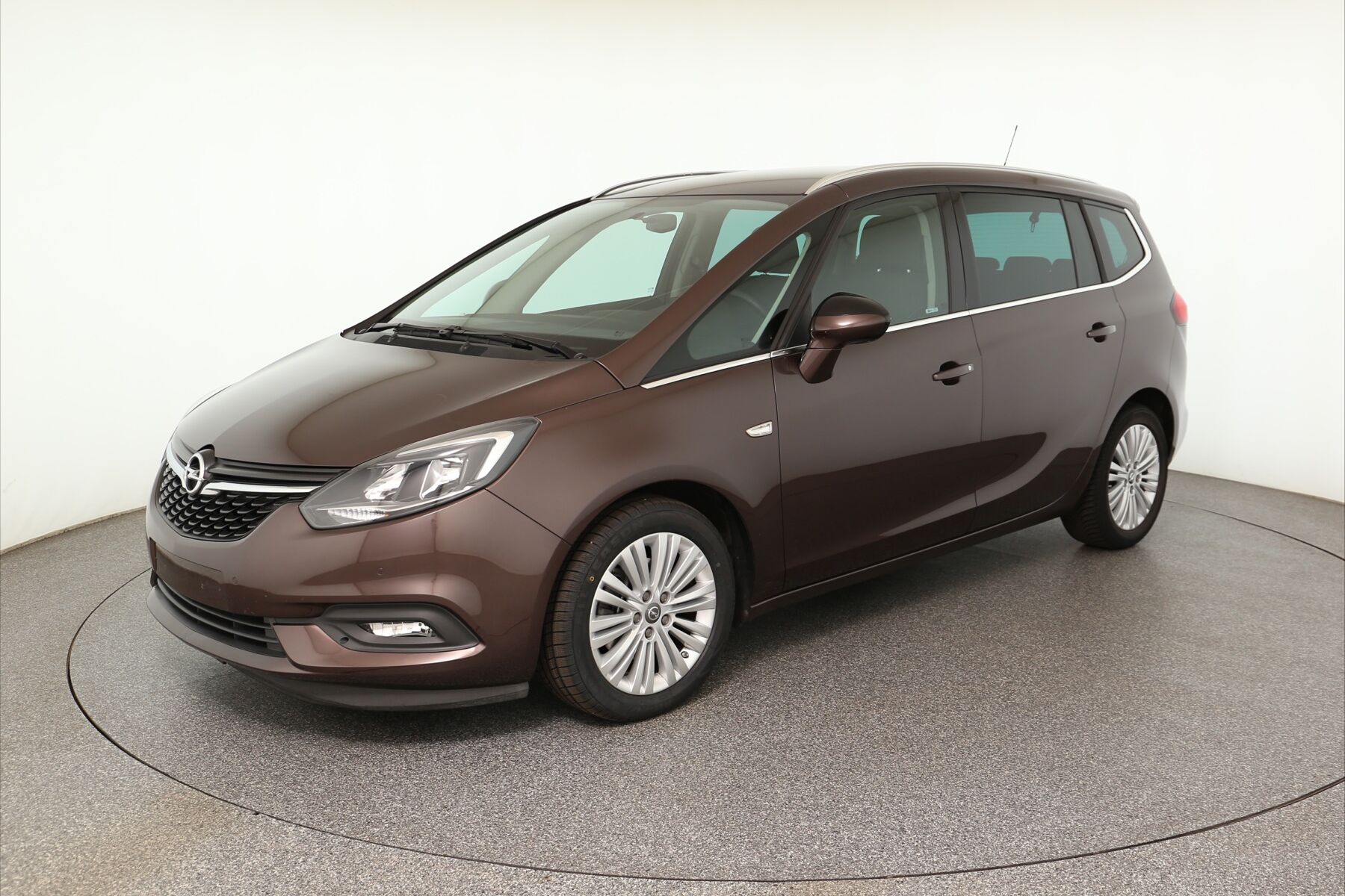 Vehicle image 0