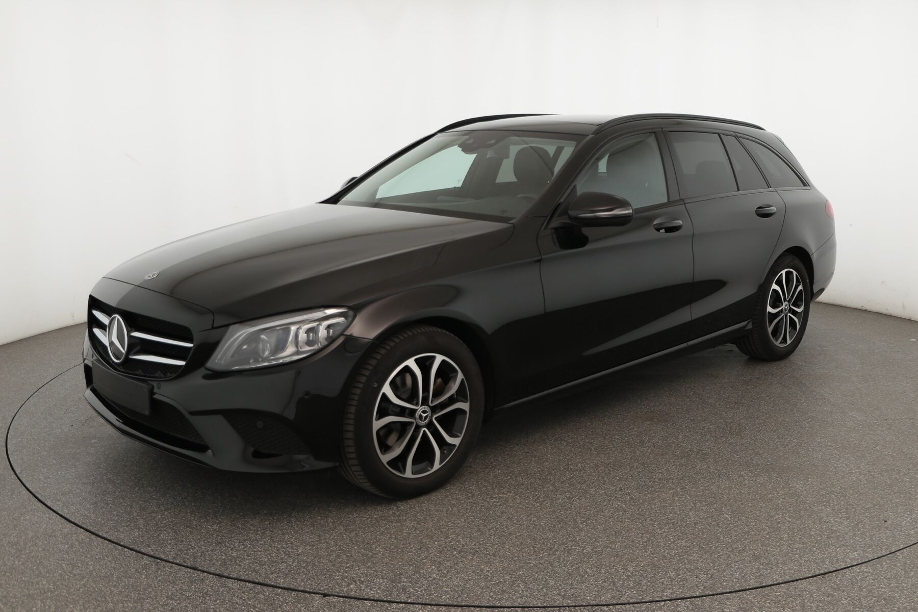 Vehicle image 0