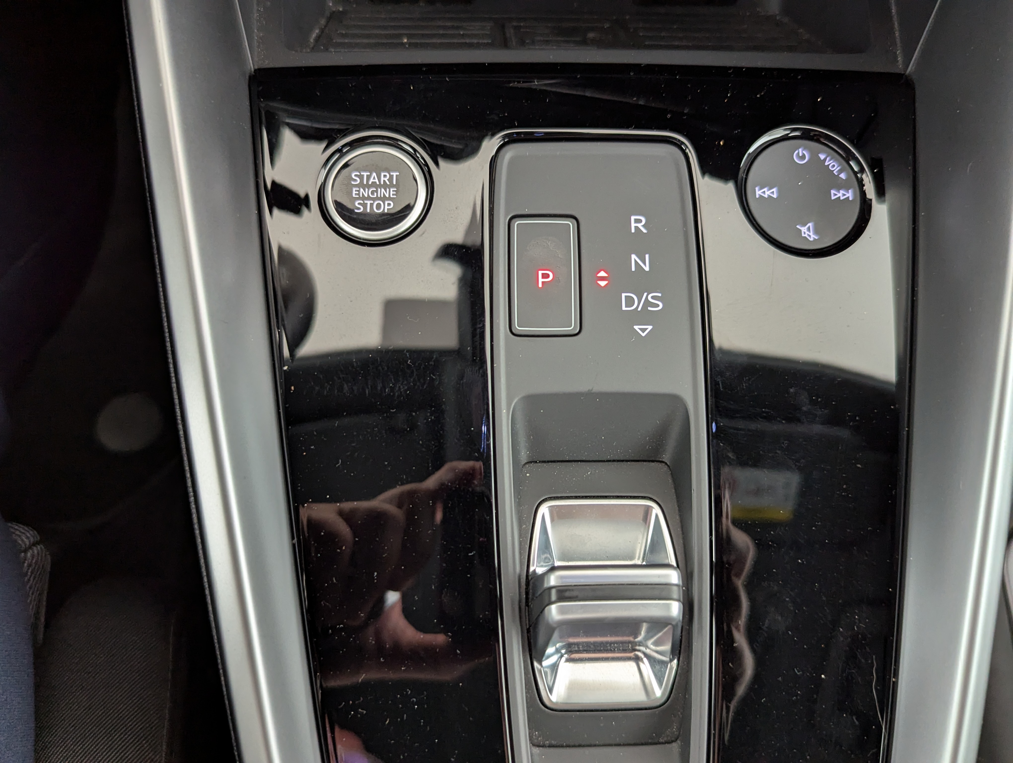 Vehicle image 21