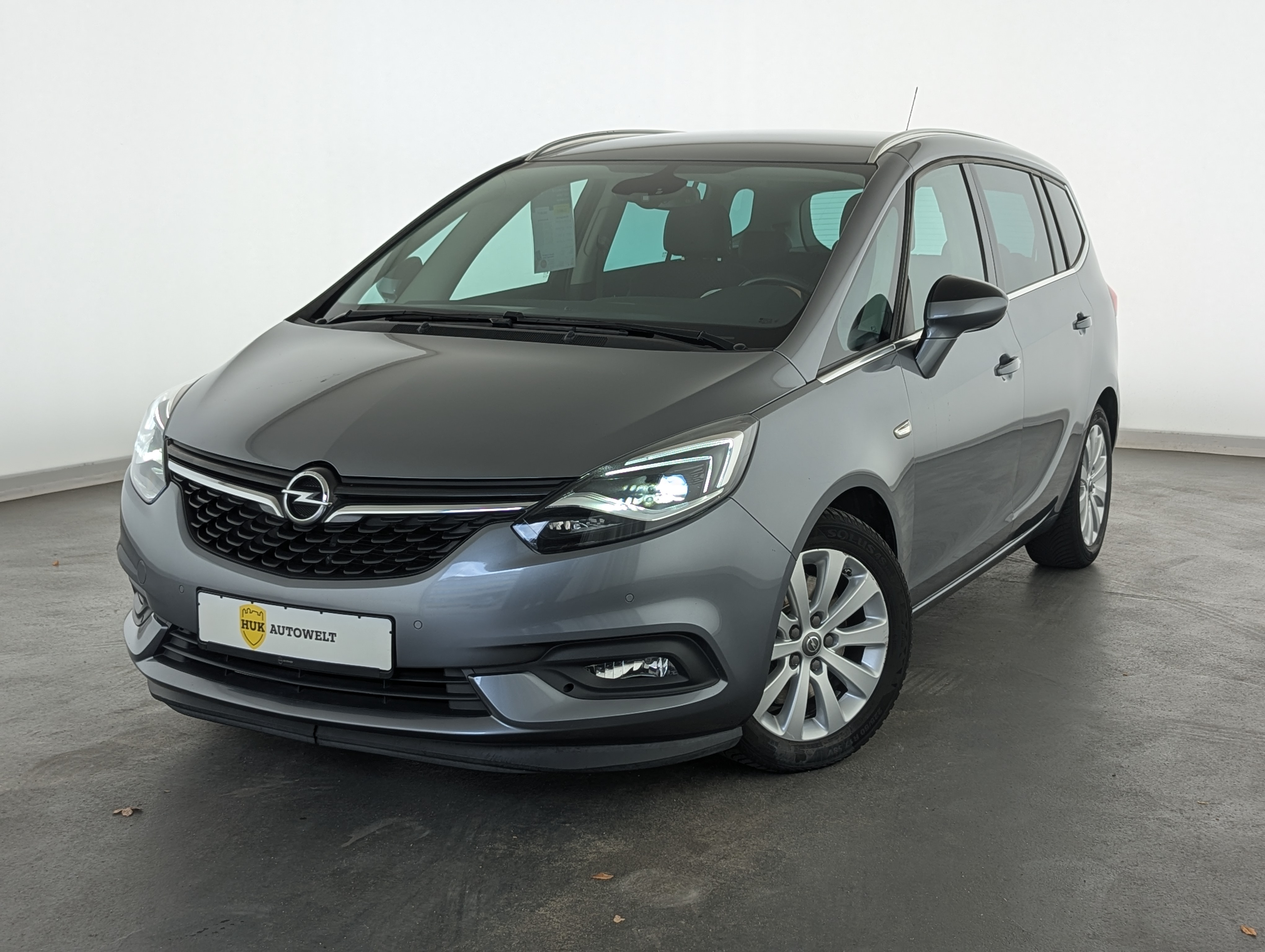 Vehicle image 0