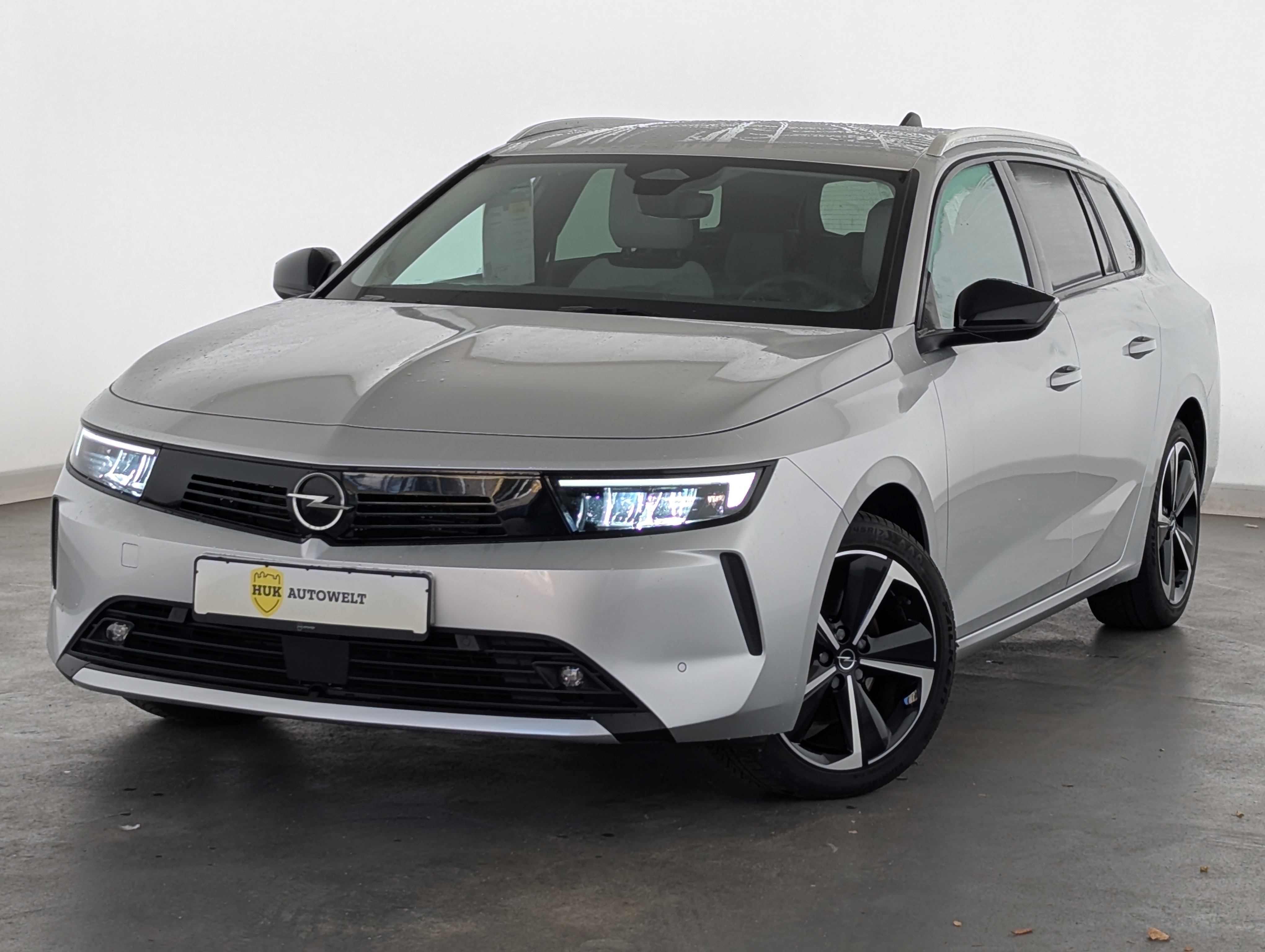 Vehicle image 0