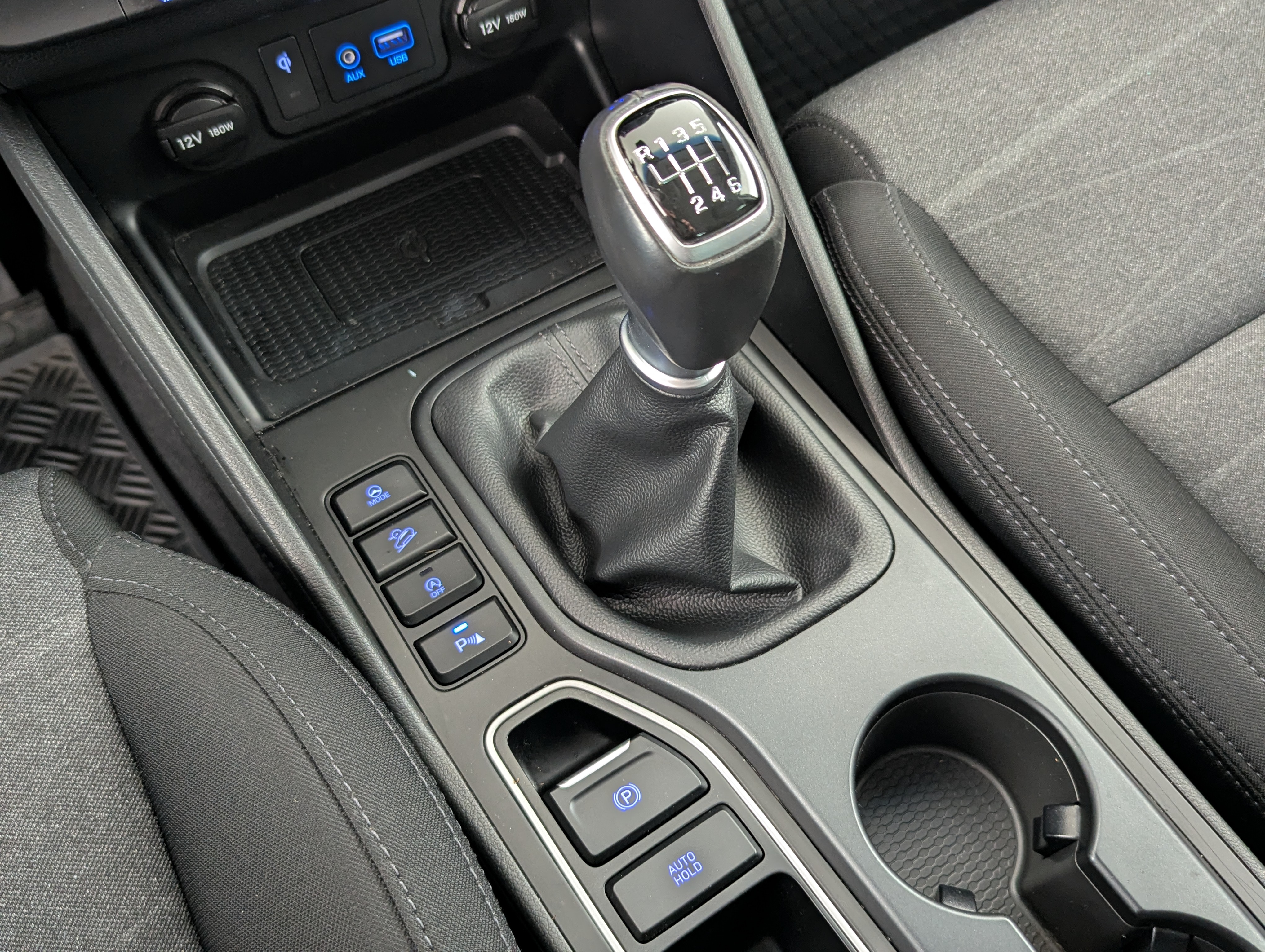 Vehicle image 18