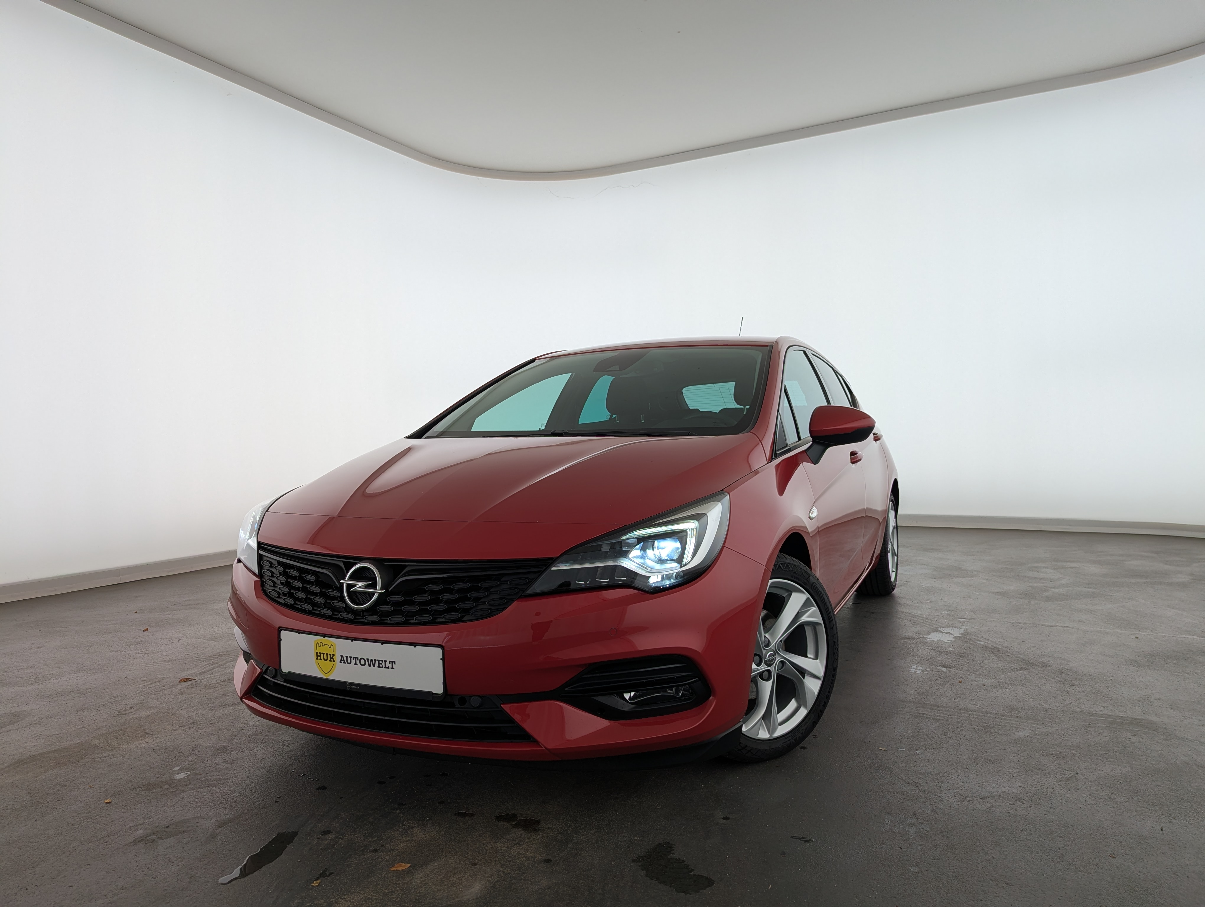 Vehicle image 0