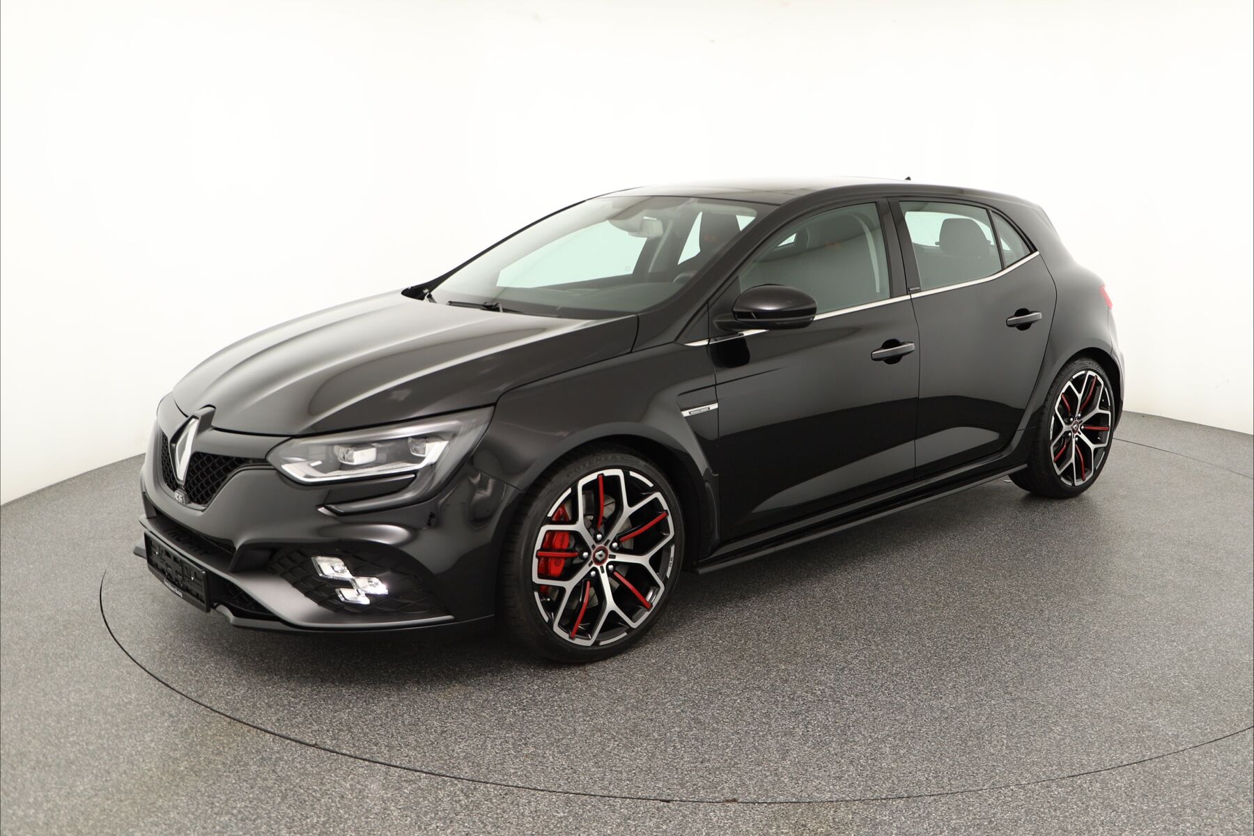 Vehicle image 0