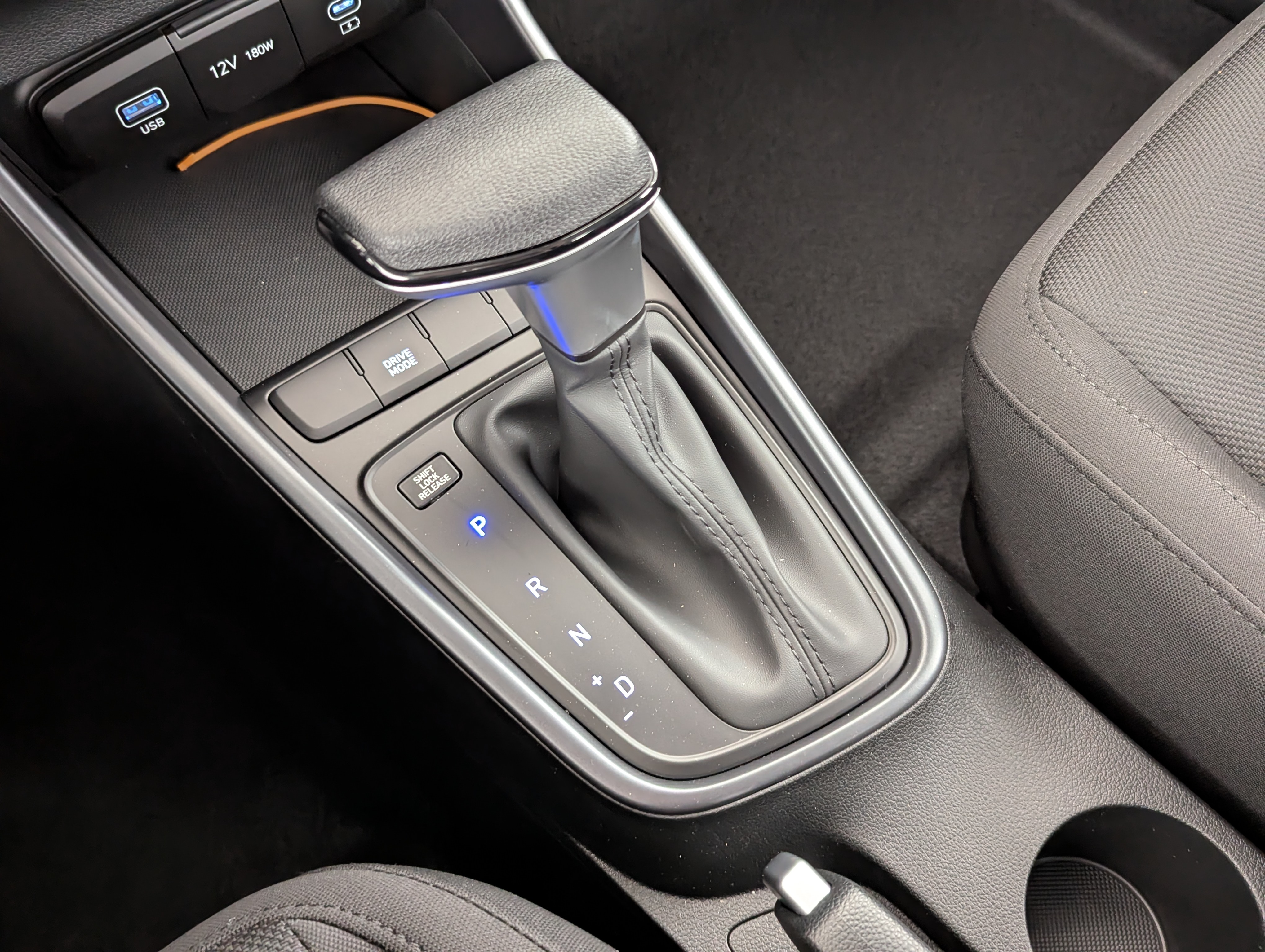 Vehicle image 18