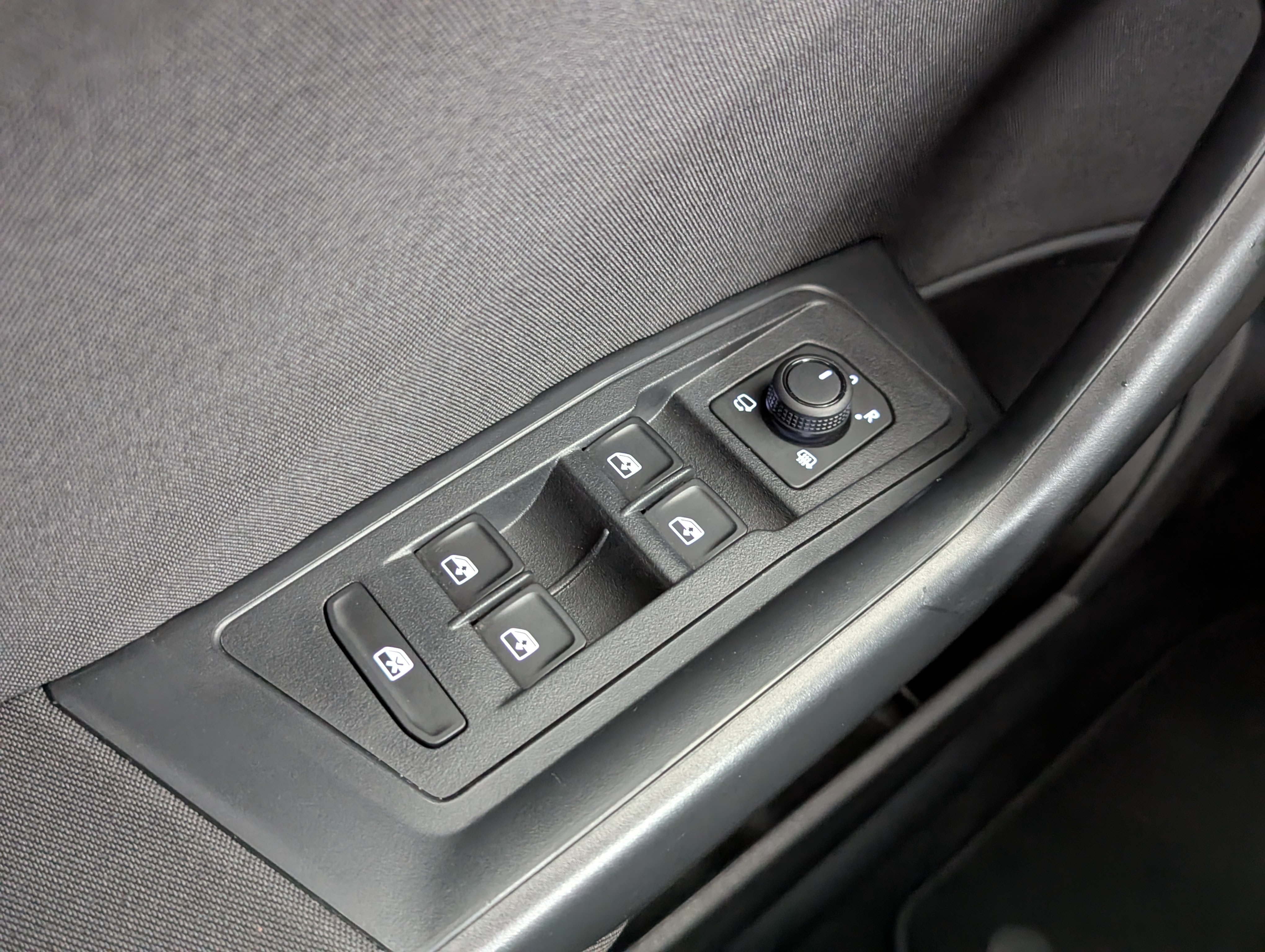 Vehicle image 22