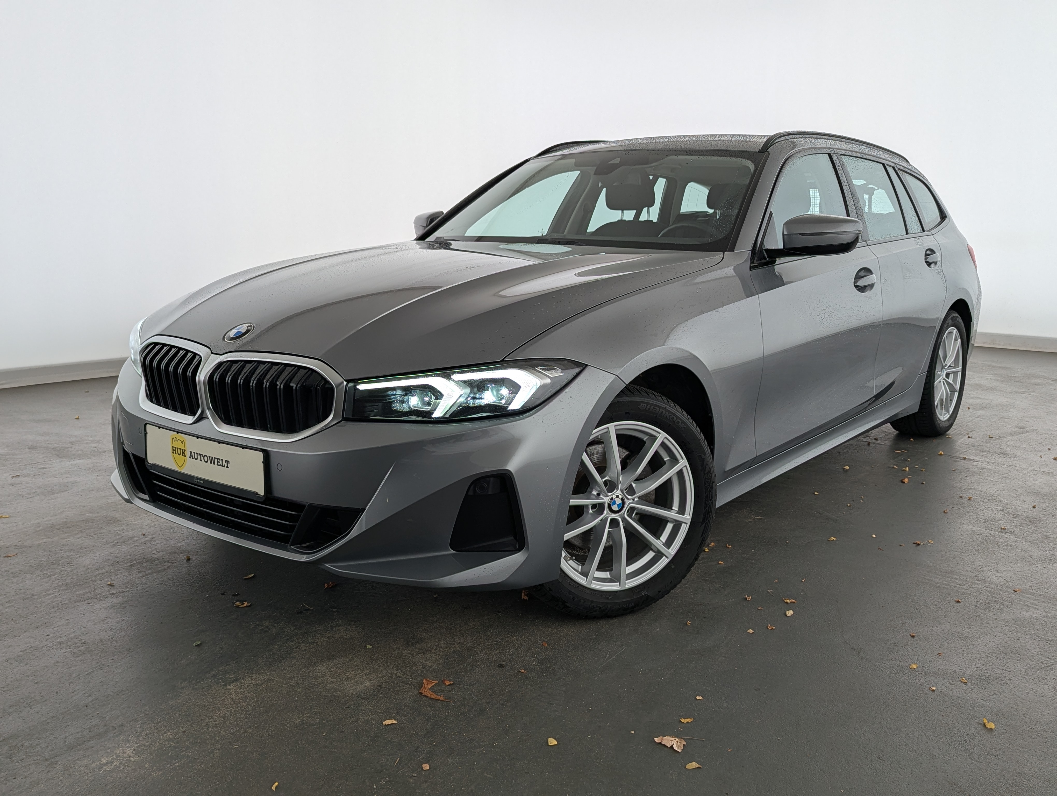 Vehicle image 0
