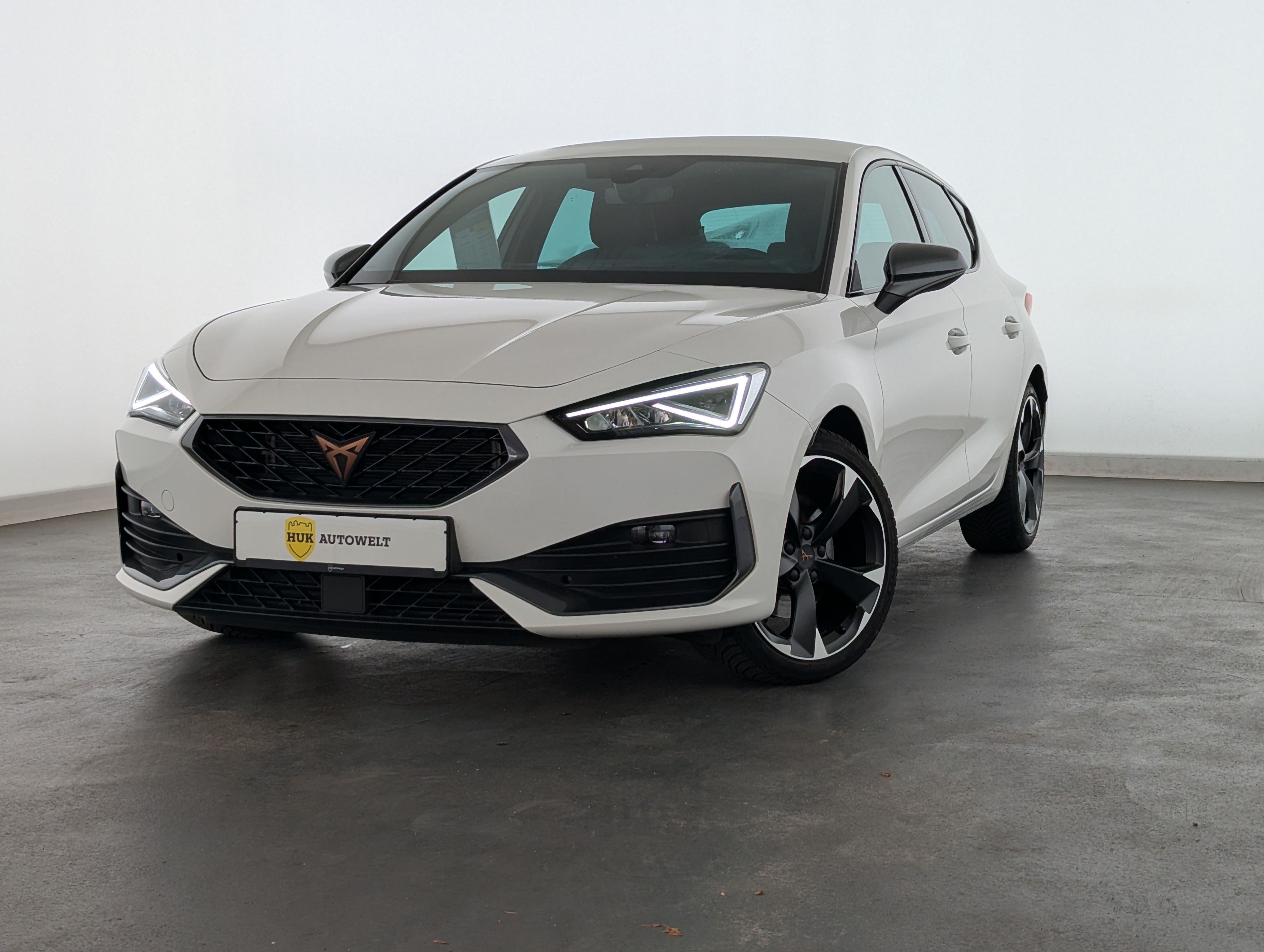 Vehicle image 0